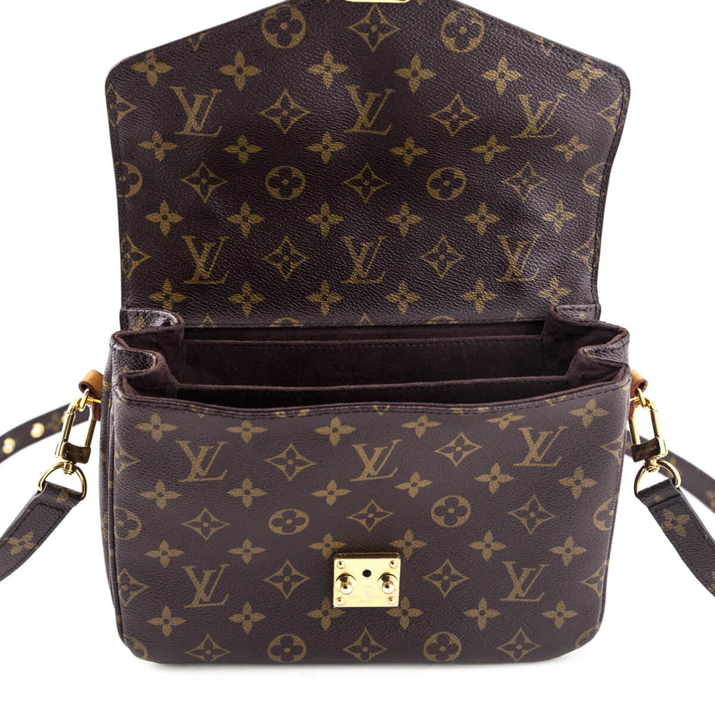 Louis Vuitton Monogram Pochette Metis