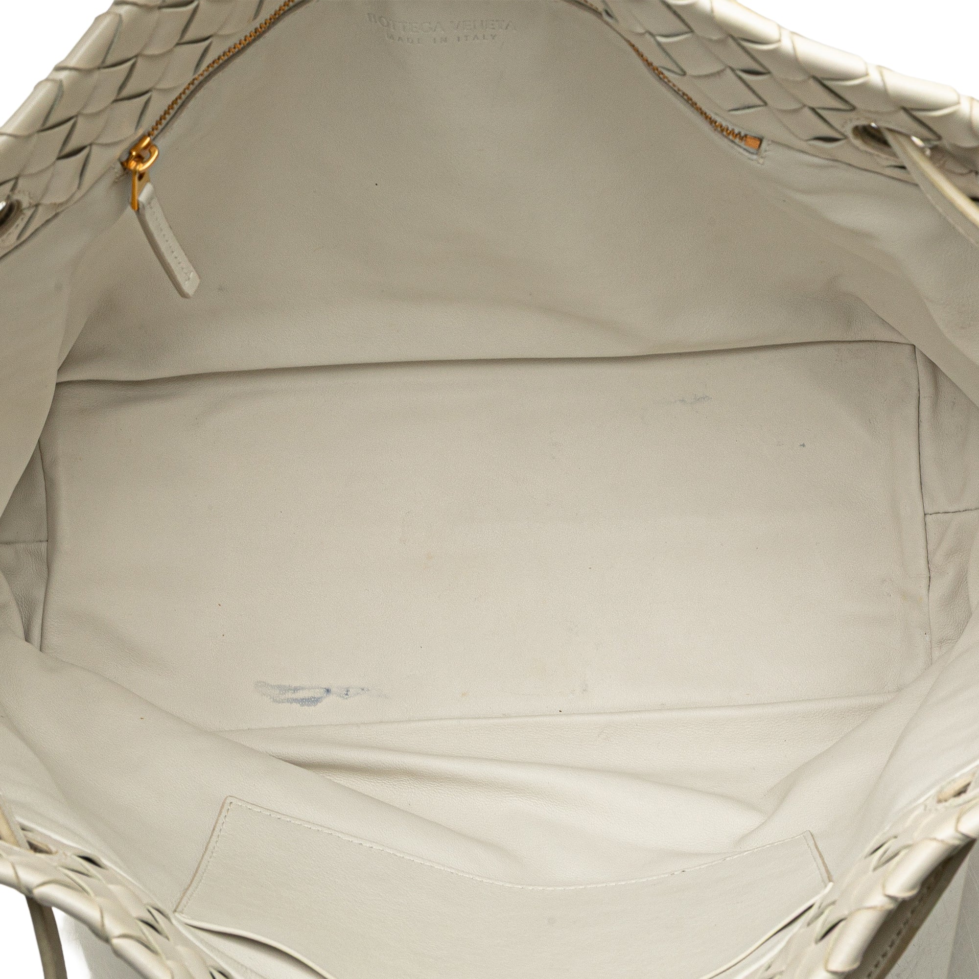 Garda Bag Intrecciato Nappa Medium