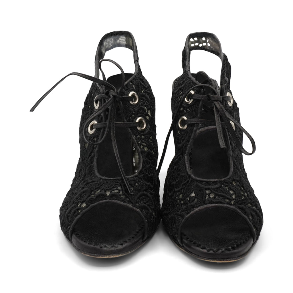 Manolo Blahnik 'Fontacu' Heels - Women's 36.5