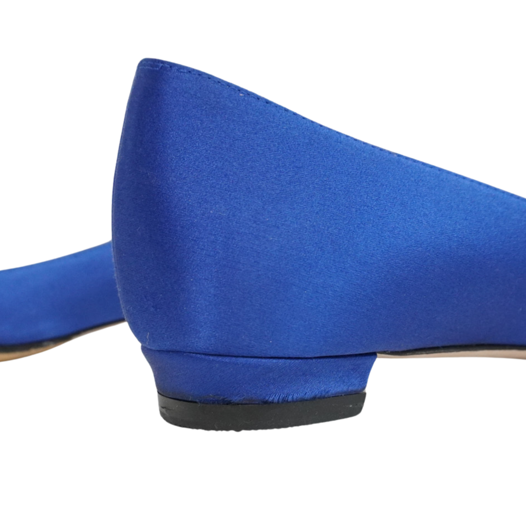 Manolo Blahnik 'Hangisi' Flats - Women's 36.5