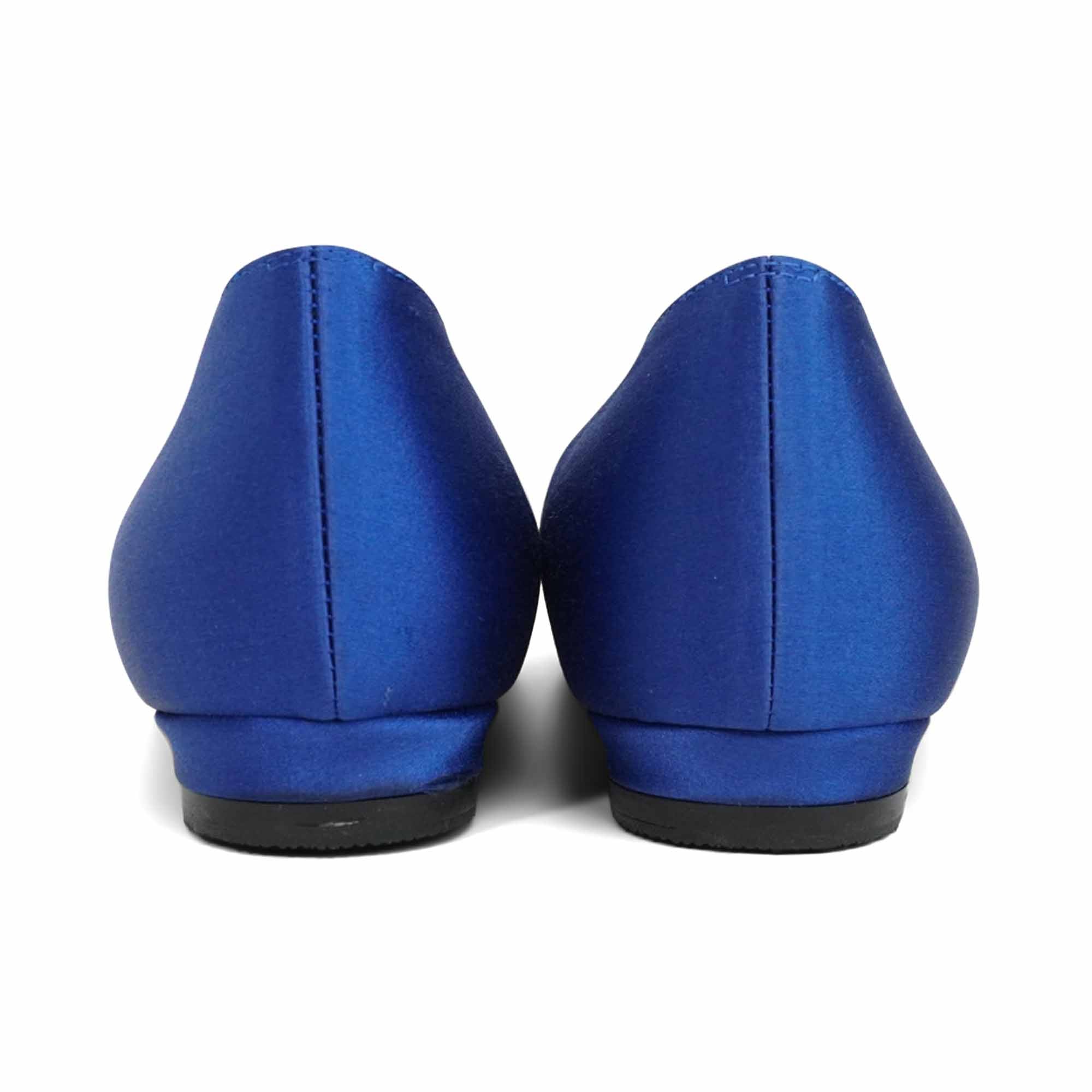 Manolo Blahnik 'Hangisi' Flats - Women's 36.5