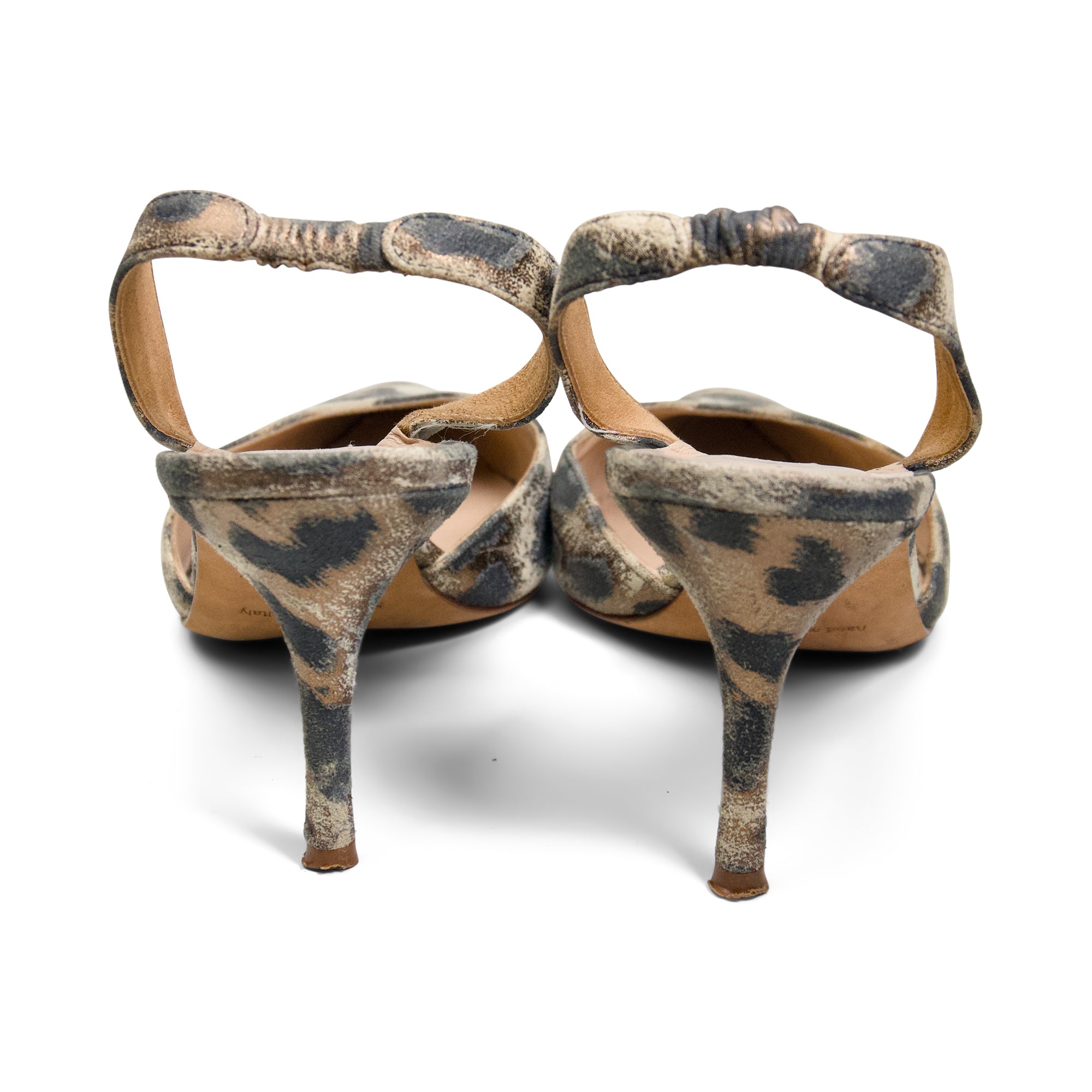 Manolo Blahnik 'Carolyn' Heels - Women's 36