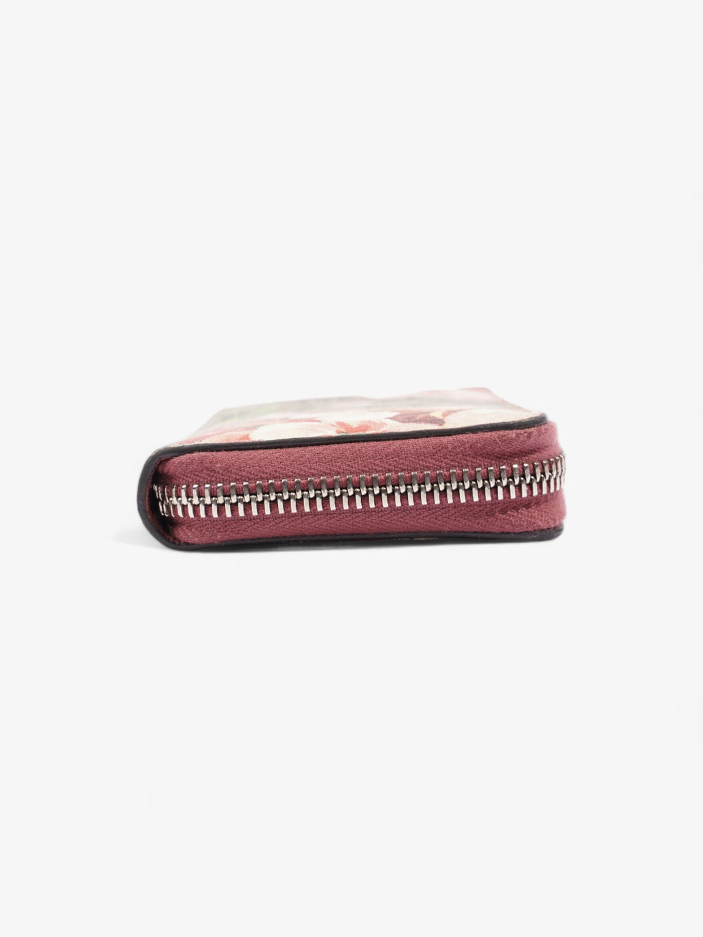 Gucci Blooms Zip Around  Case Wallet GG Supreme Canvas