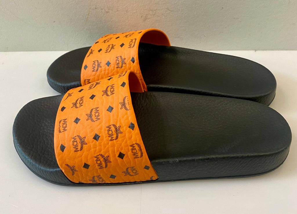 MCM MONOGRAM POOL SLIDES