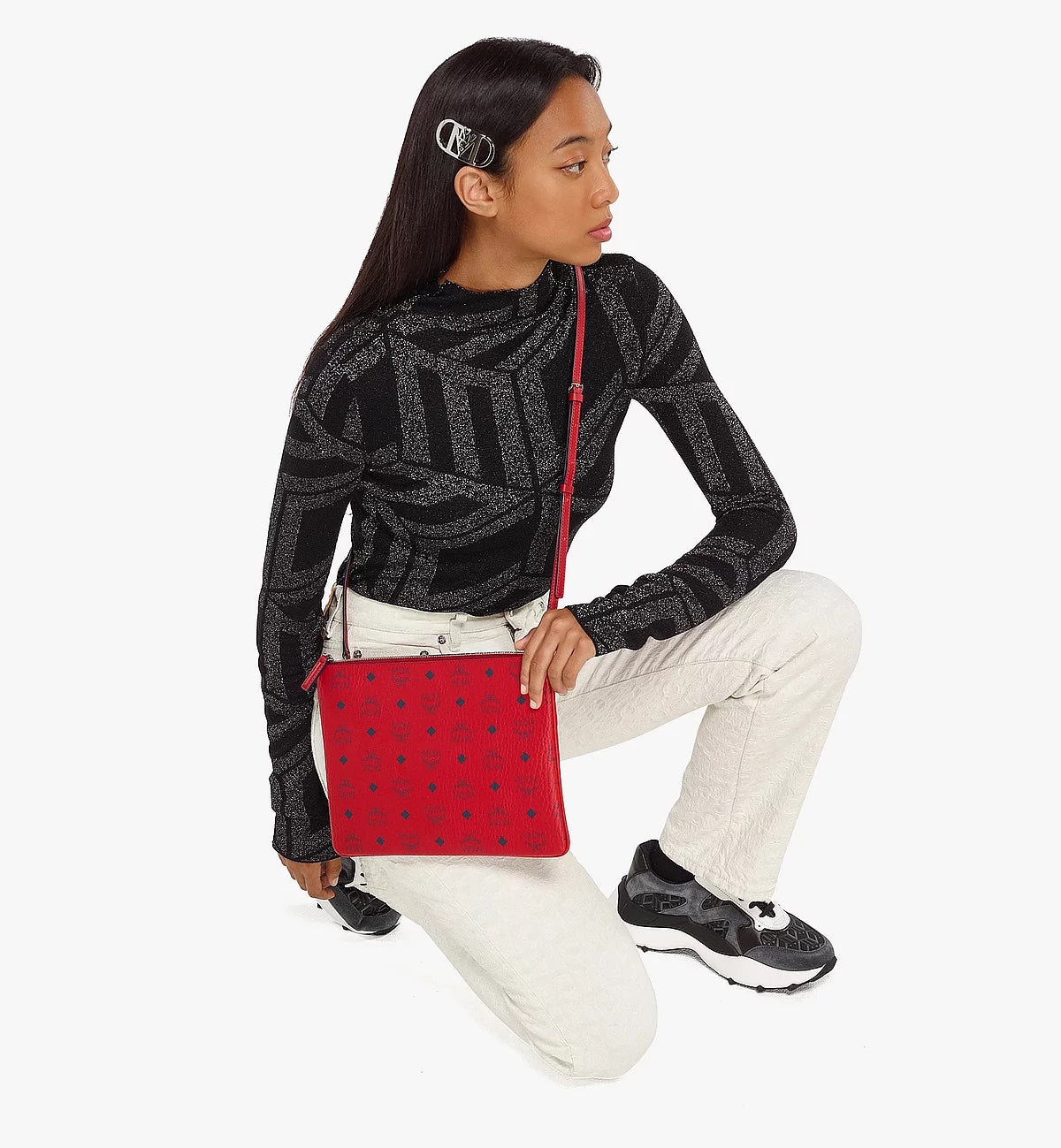 MCM LOGO CROSSBODY POUCH/ CLUTCH VISETOS CANDY RED