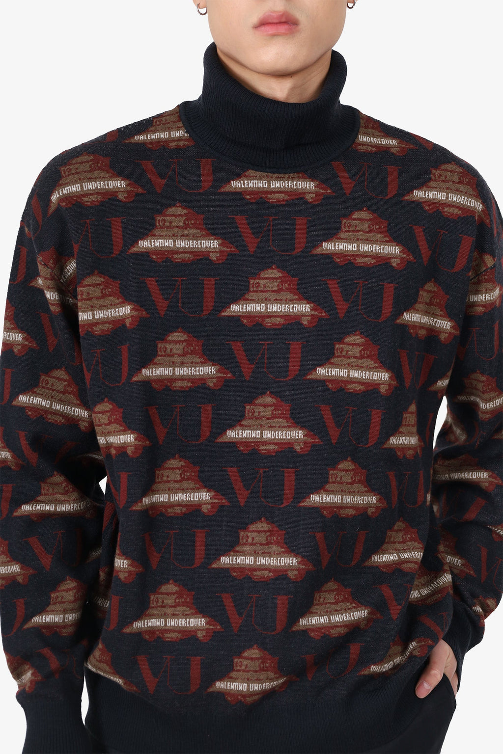 Valentino X Undercover Grey/Burgundy Wool UFO Turtle Neck Sweater Estimated Size M Mens
