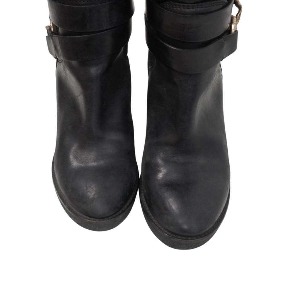 Moncler 'Cernobbio' Quilted Wedge Boots - Women's 38