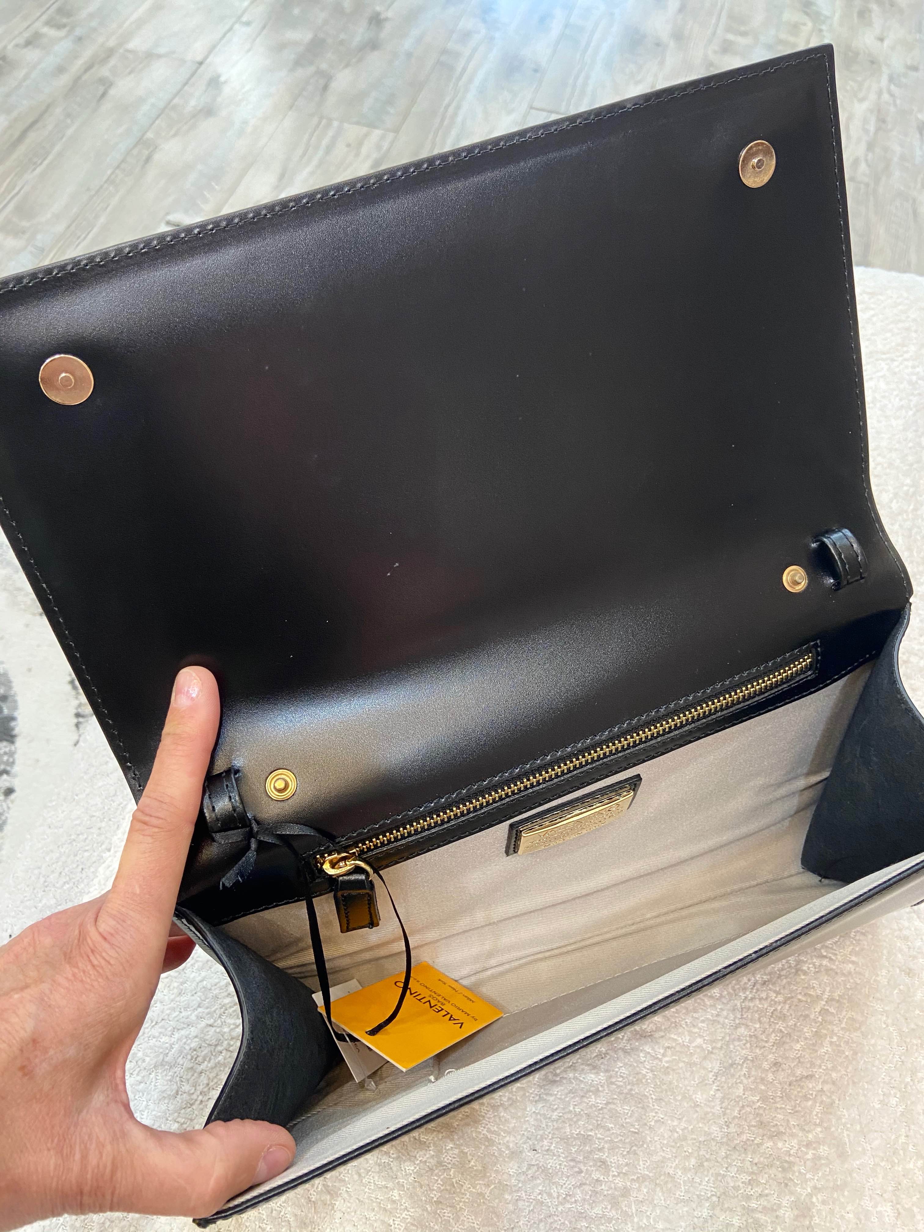 MARIO VALENTINO PURSE BLACK POLISHED LEATHER GOLD AND SILVER FLORAL