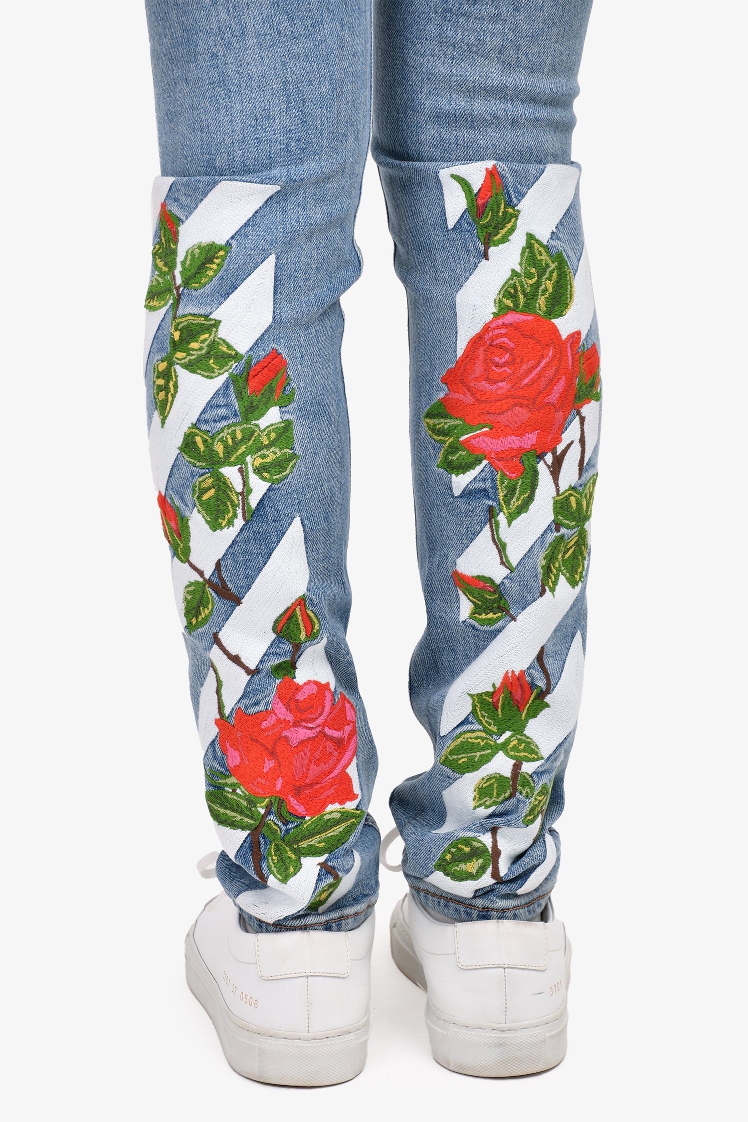 Off-White by Virgil Abloh Blue Denim Rose Embroidered Slim Leg Jeans Size 25