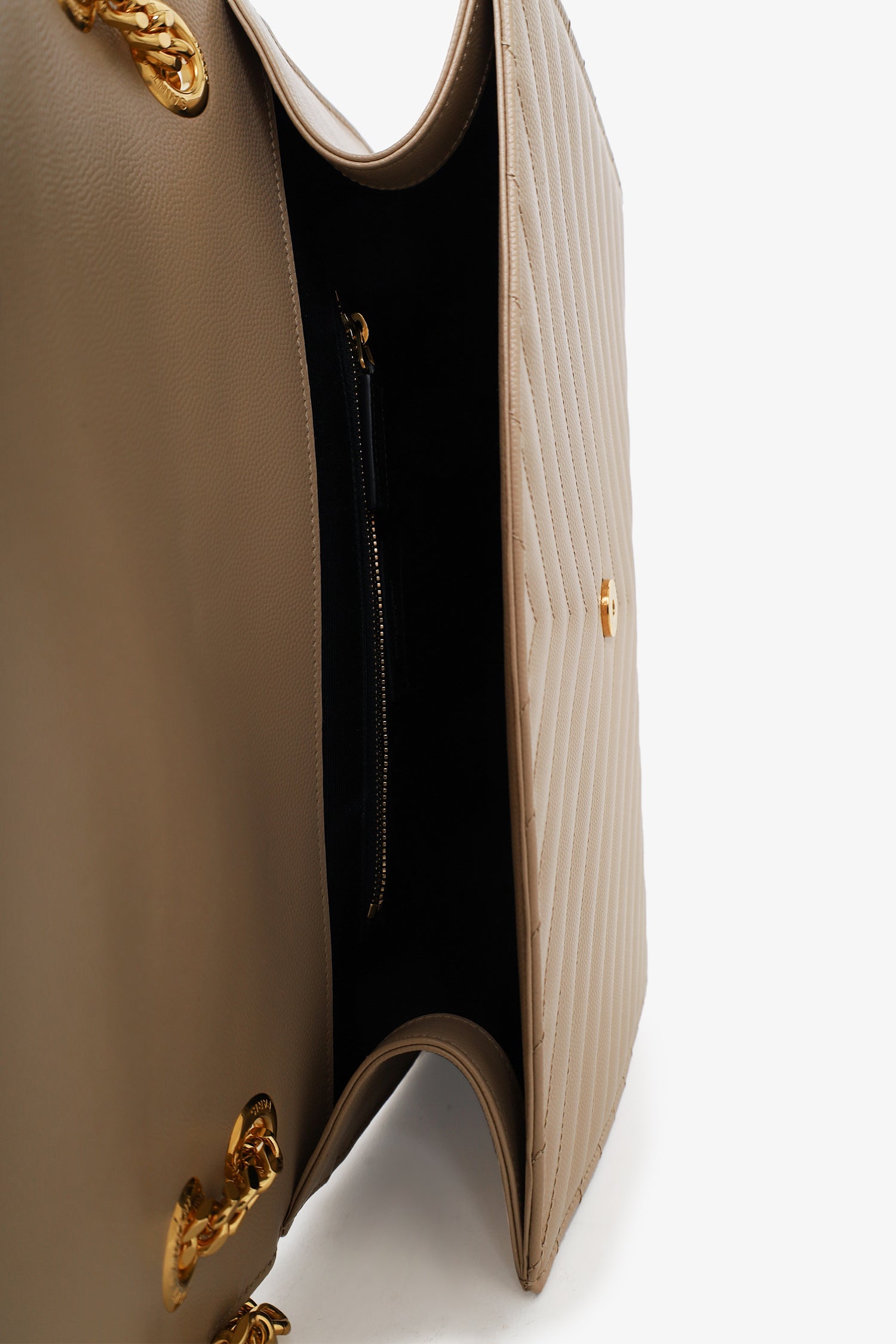 Saint Laurent Beige Grain De Poudre Matelasse Chevron Large Envelop Bag