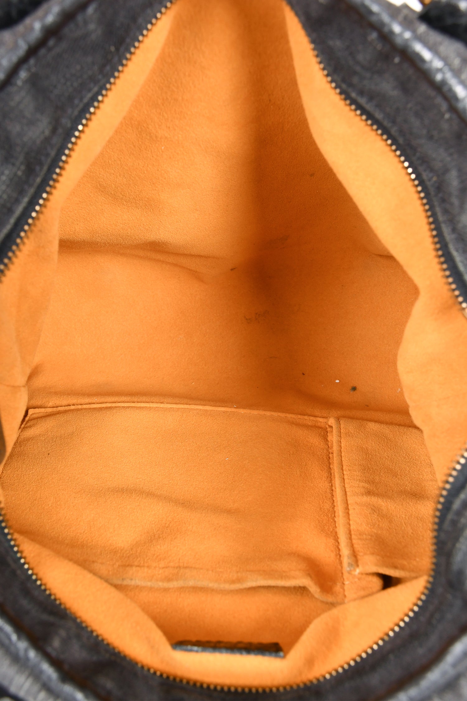 Louis Vuitton 2009 Black Denim Monogram 'Neo Cabby' MM