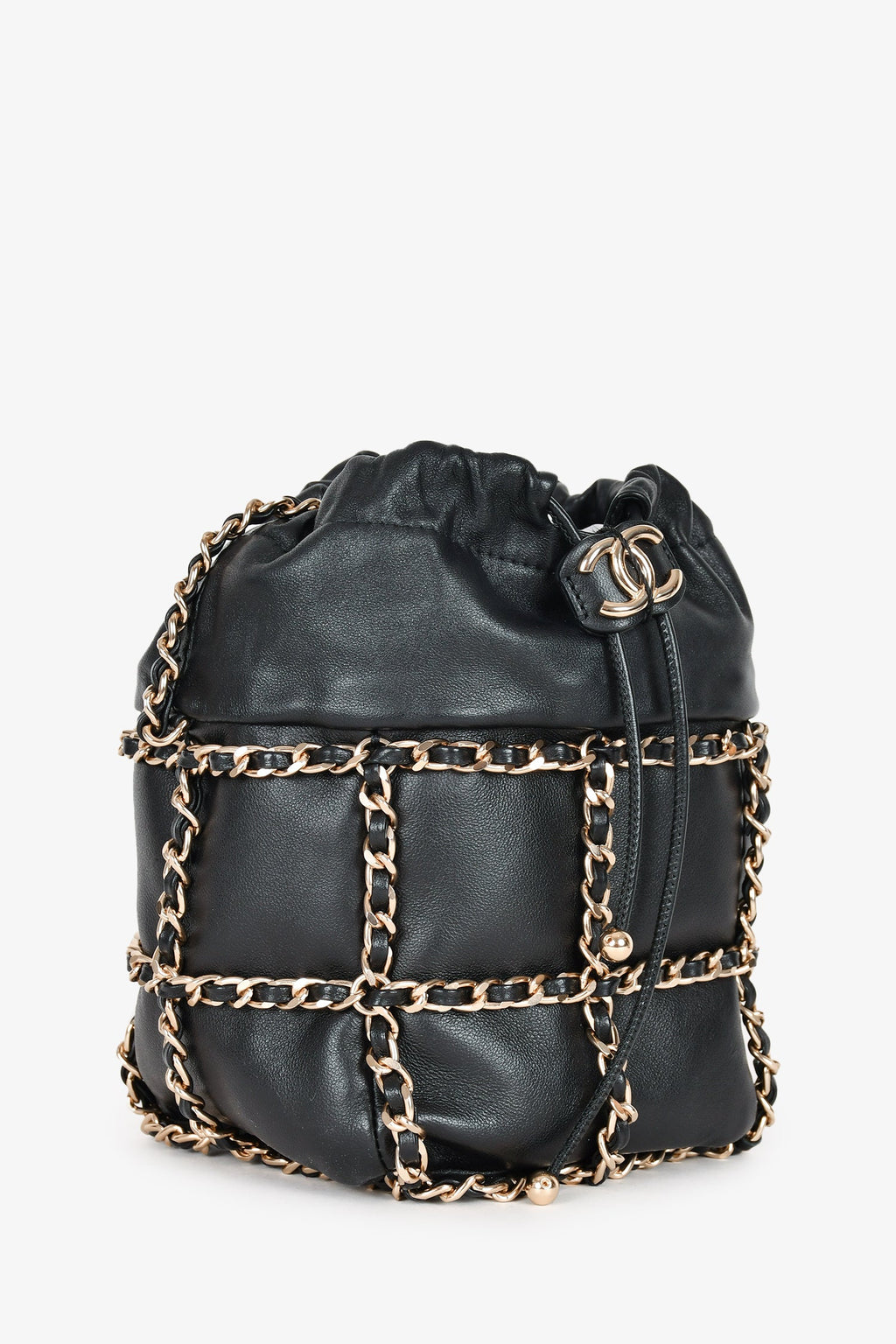 Pre-Loved Chanel™ 2019/20 Black Leather Chain Detailed Bucket Bag