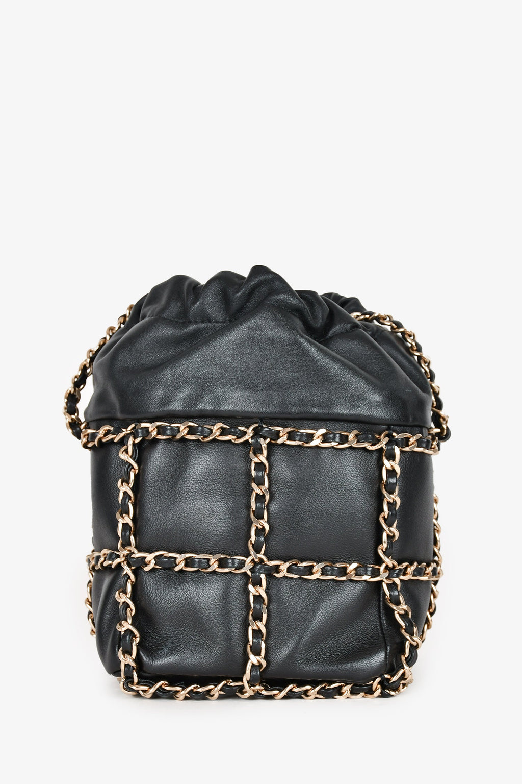 Pre-Loved Chanel™ 2019/20 Black Leather Chain Detailed Bucket Bag