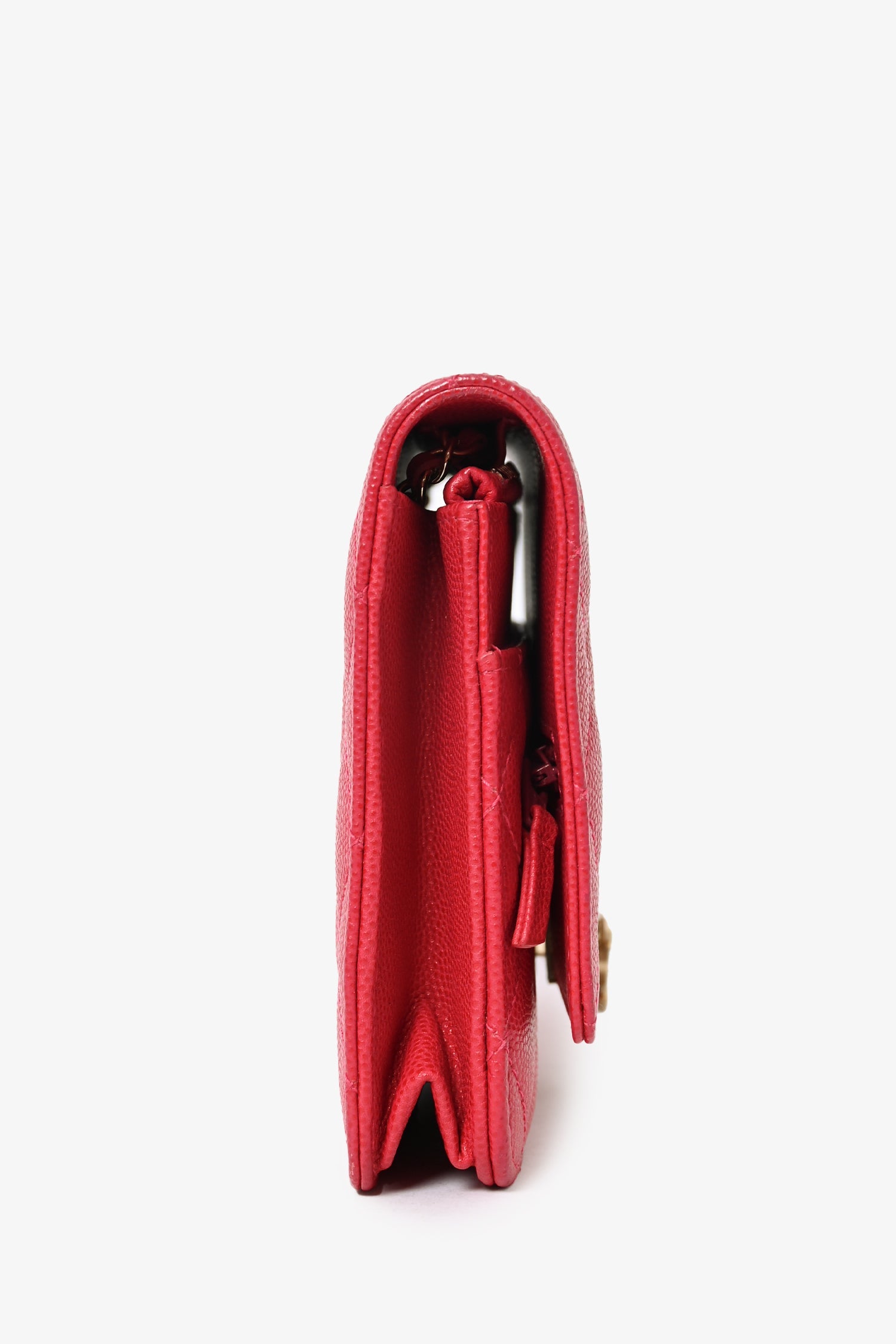Pre-Loved Chanel™ 2016 Pink Caviar Leather Wallet On Chain