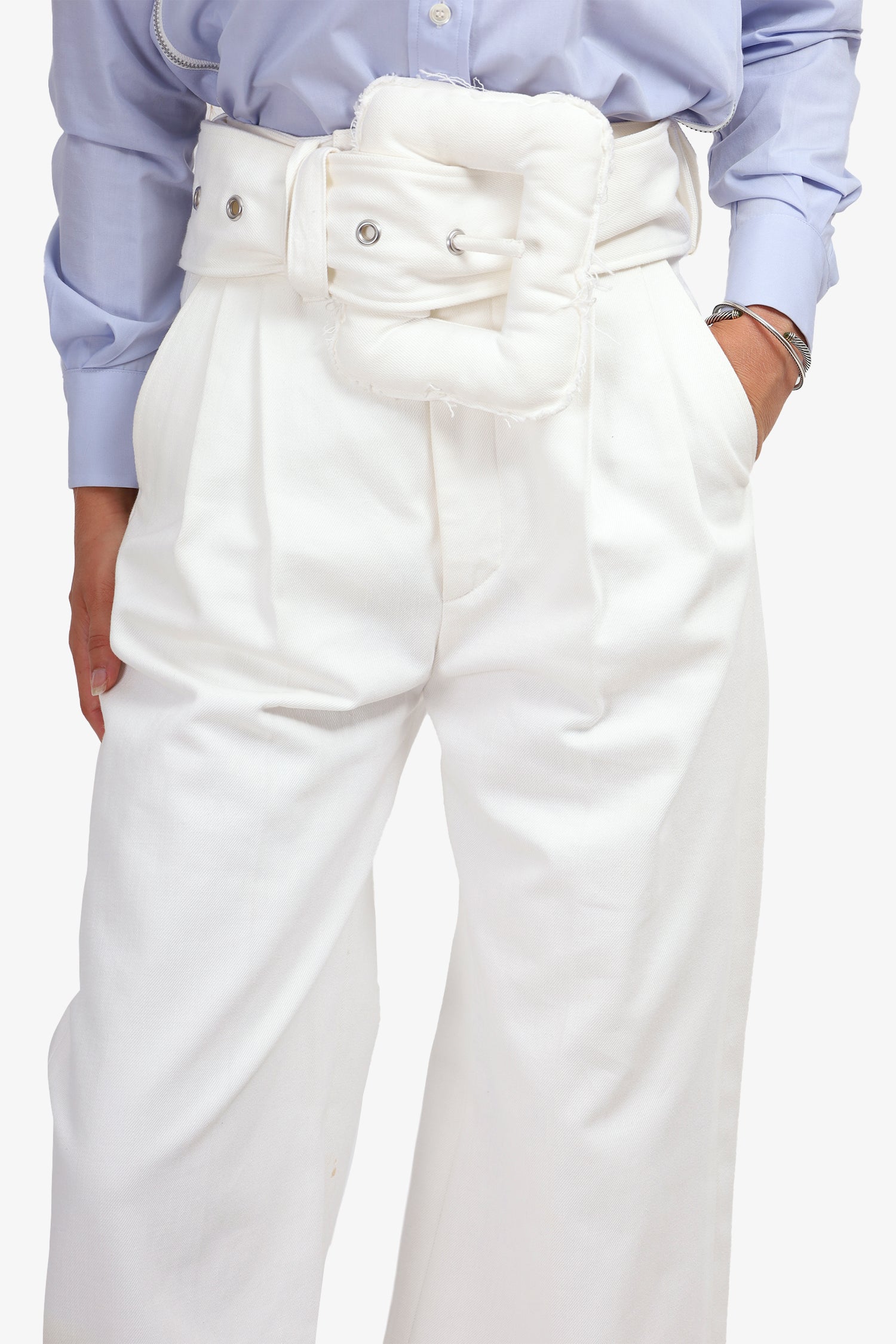 Celine by Phoebe Philo Pre-Fall '18 Cream Denim Oversized Pillow Buckle Belted Trousers Size 34