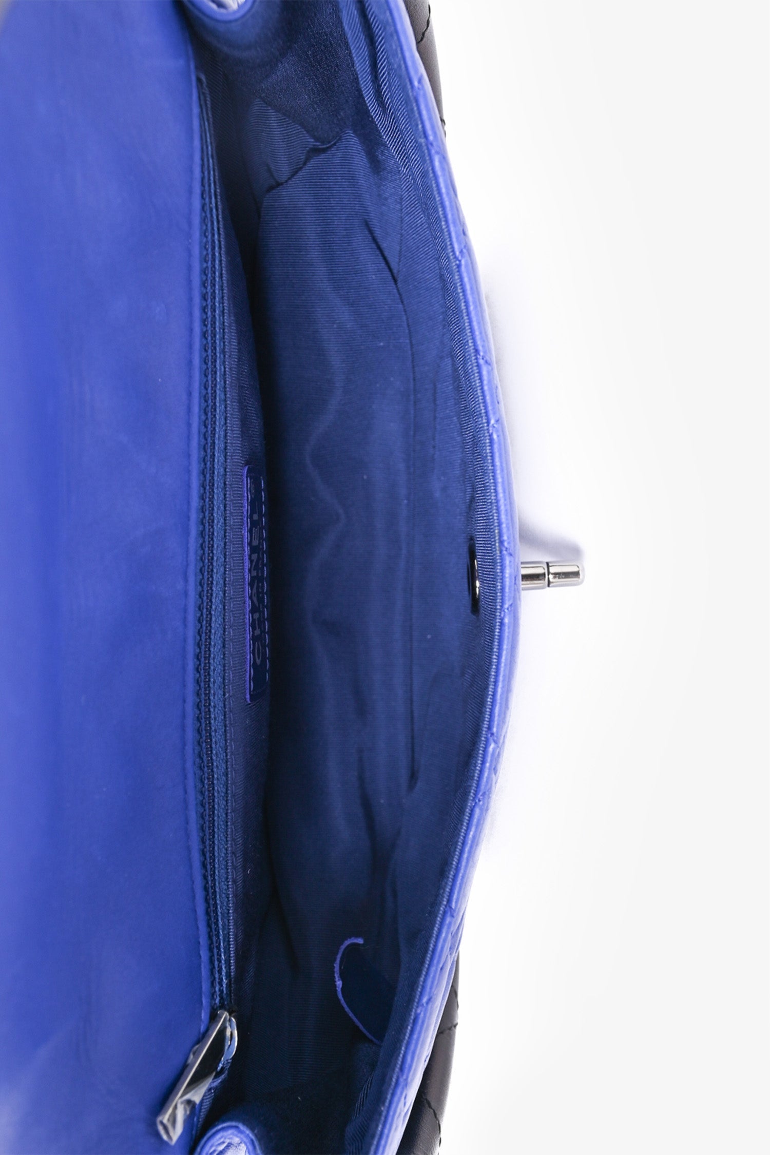 Pre-Loved Chanel™ 2014 Blue Leather Quilted 'Hula' Shoulder Bag