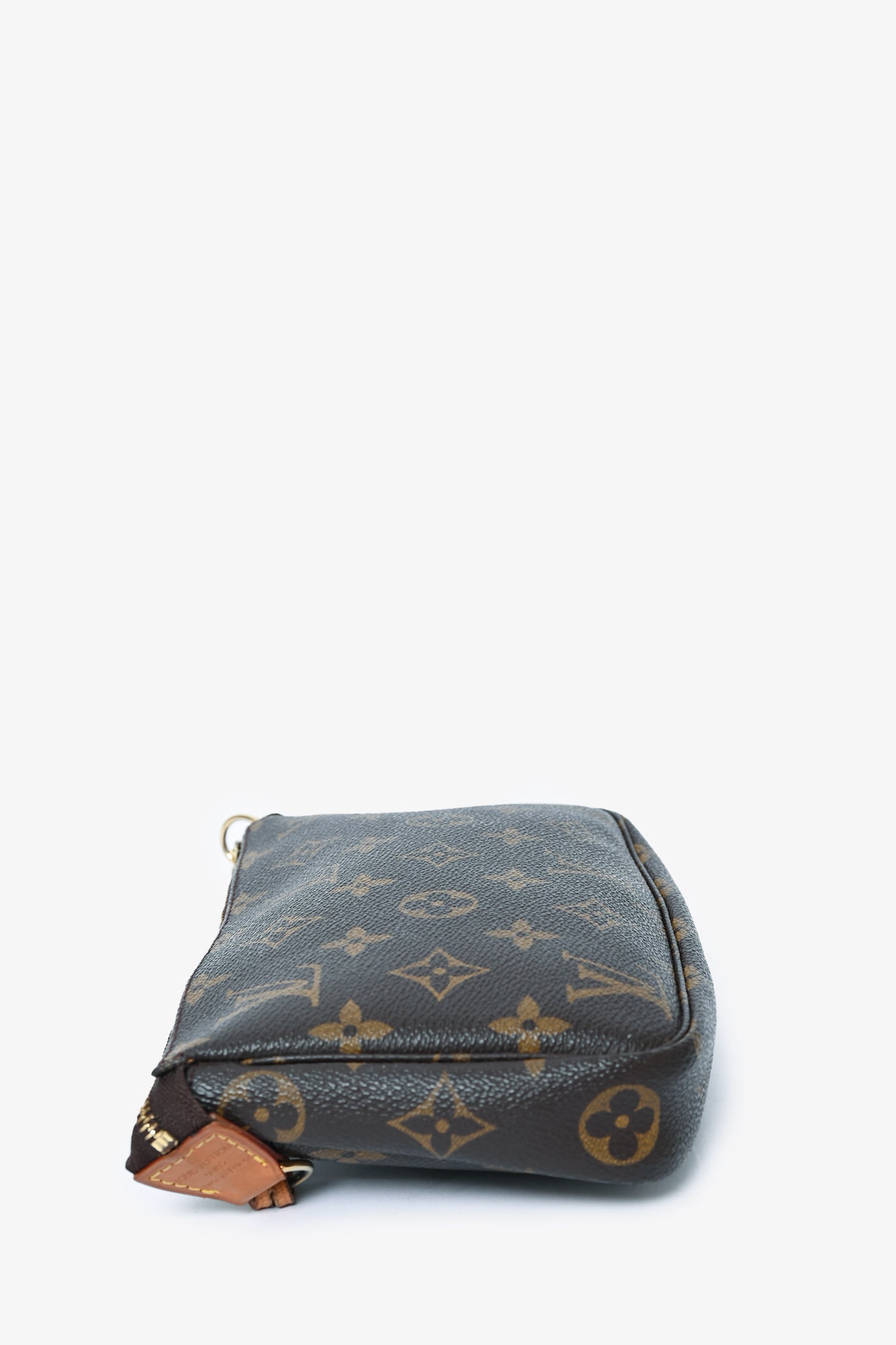 Louis Vuitton 1999 Monogram Pochette Shoulder Bag