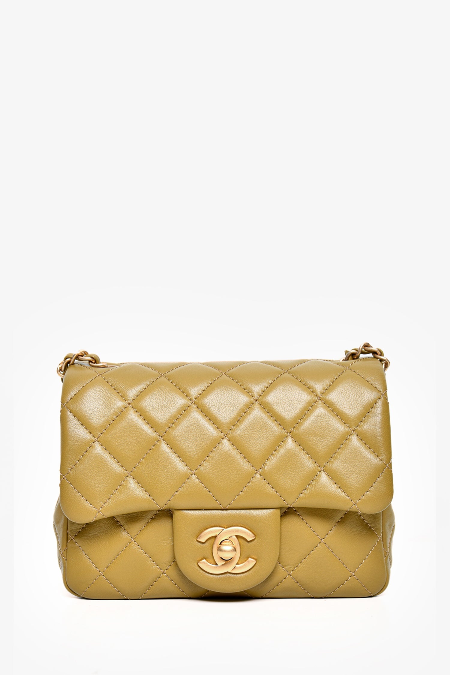 Pre-Loved Chanel™ 2022 Green Quilted Lambskin Mini Pearl Crush Flap Bag