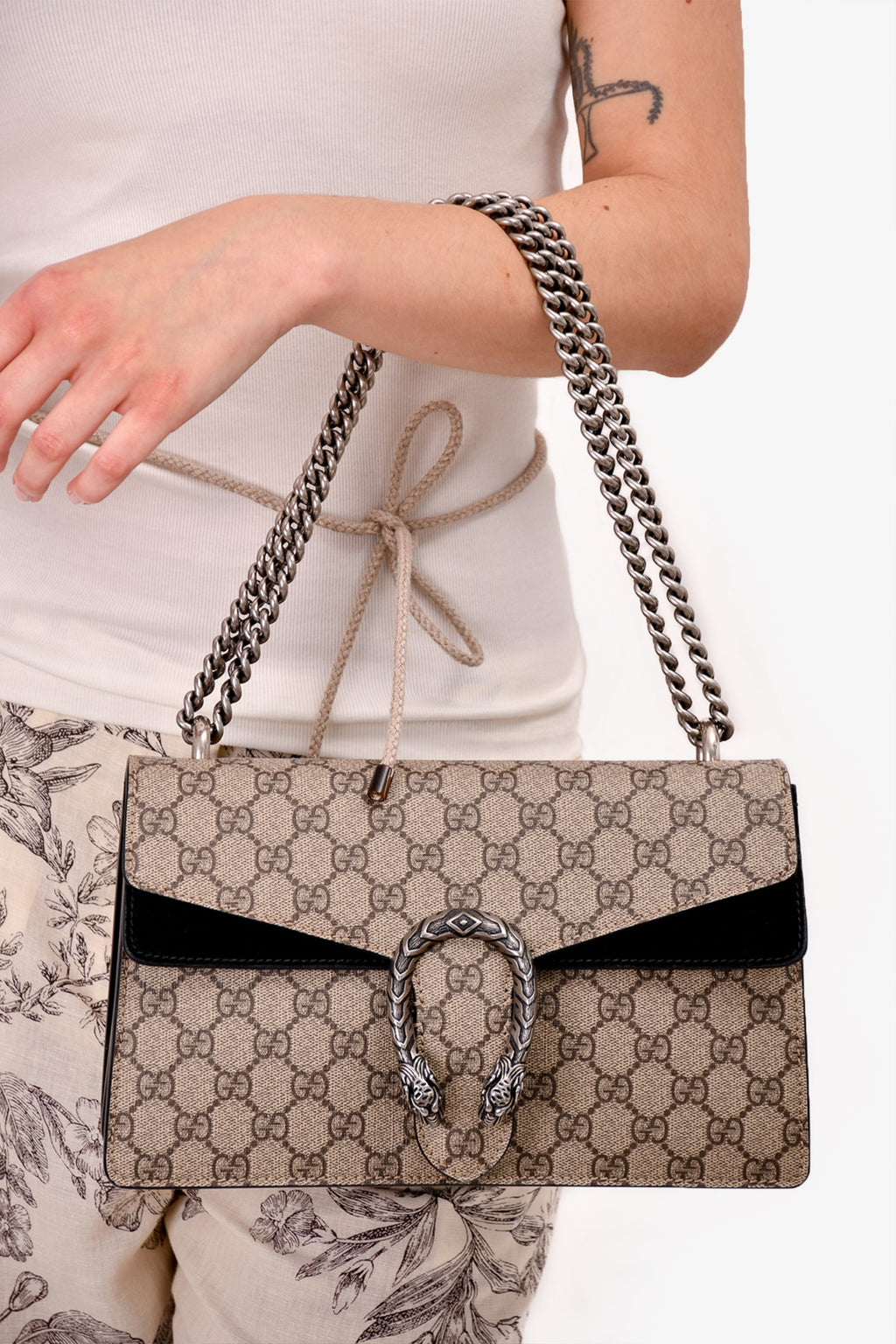 Gucci GG Supreme/Black Suede Small Dionysus Chain Bag
