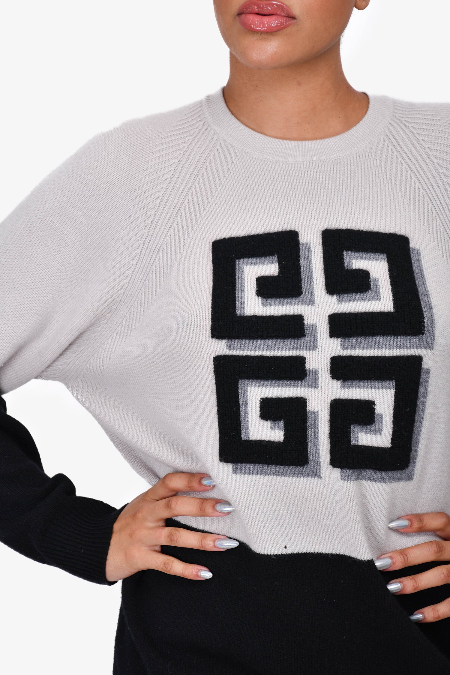 Givenchy Grey/Black Cashmere Logo Crewneck Sweater Size XS