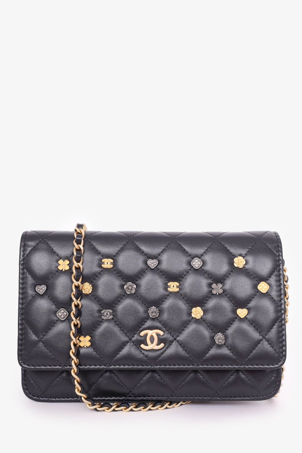 Pre-Loved Chanel™ 2018-19 Black Lambskin Quilted Studded Lucky Charm Wallet On Chain