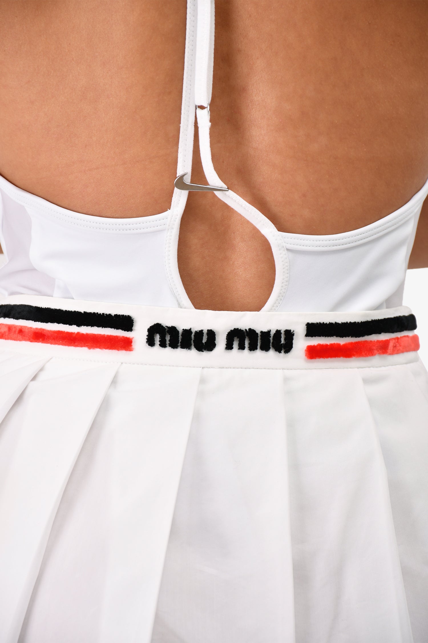 Miu Miu White Pleated Mini Skirt With Frayed Hem Size 38