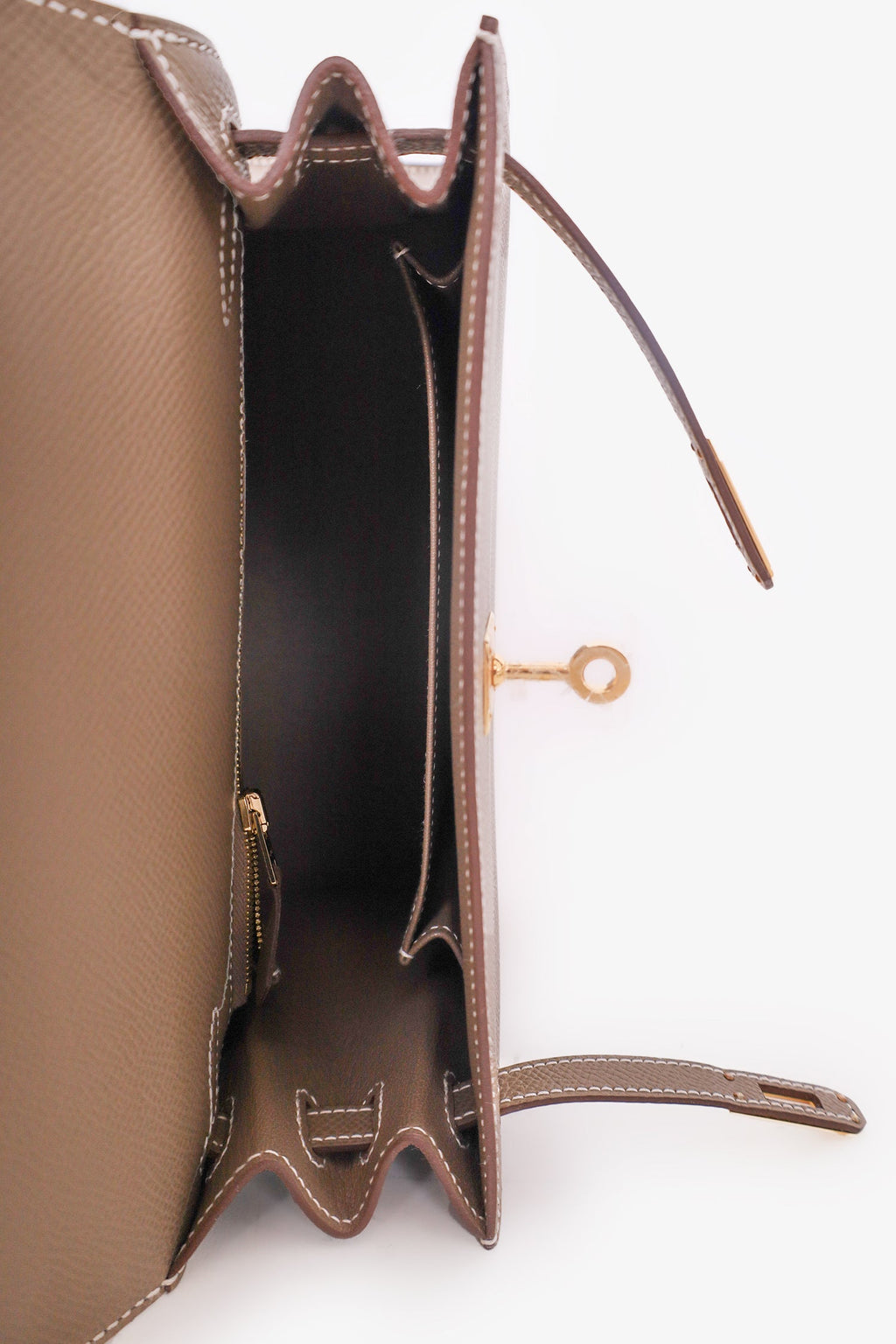 Hermès 2024 Etoupe Epsom Leather Kelly 25 with Gold Hardware