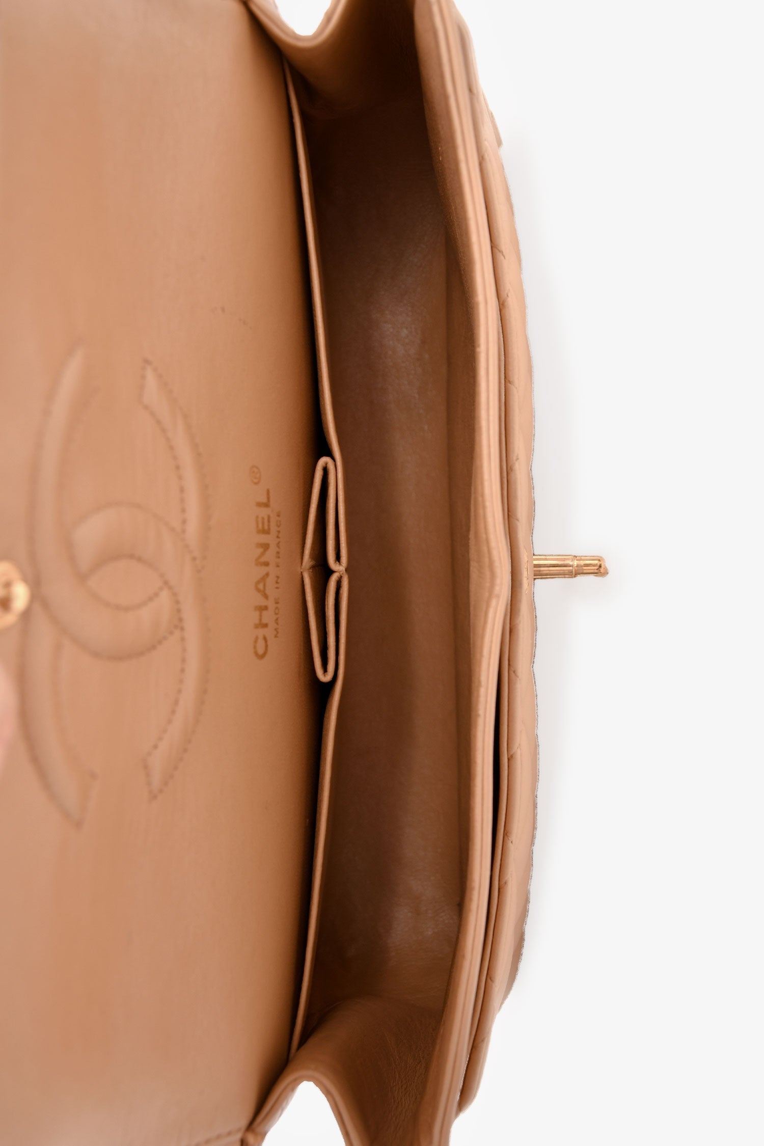 Pre-Loved Chanel™ 2006-08 Beige Leather Medium Double Flap (Refurbished)