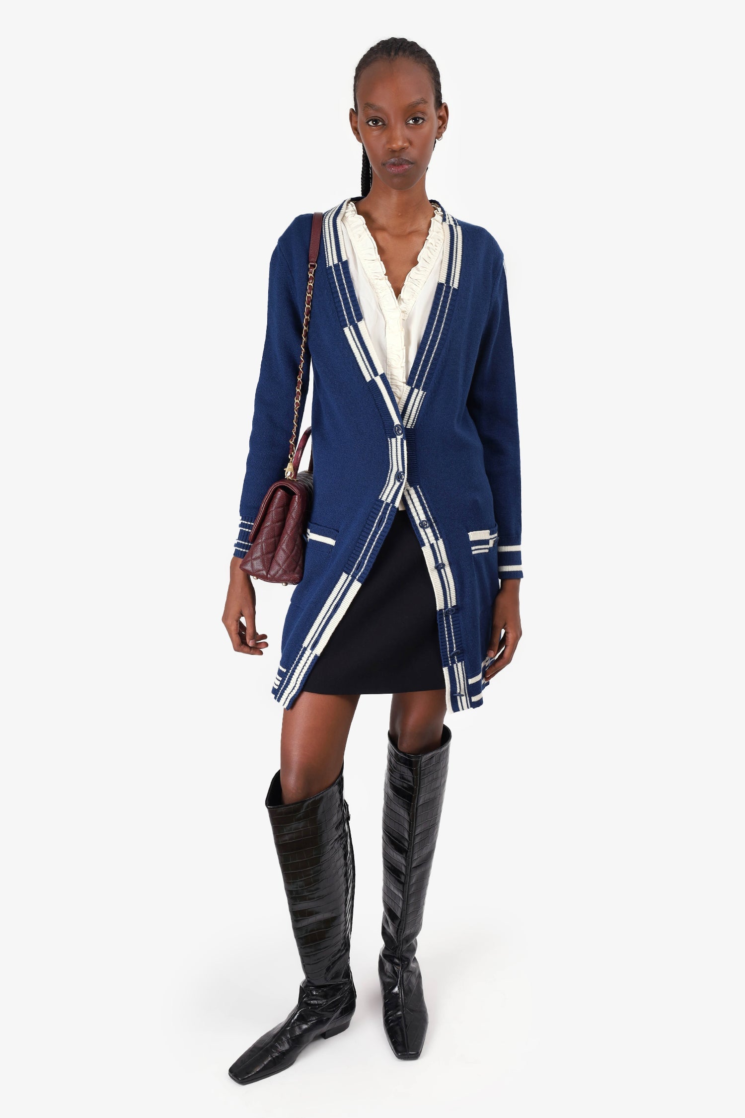 Pre-Loved Chanel™ Blue/White Cashmere Knitted igan Size 34