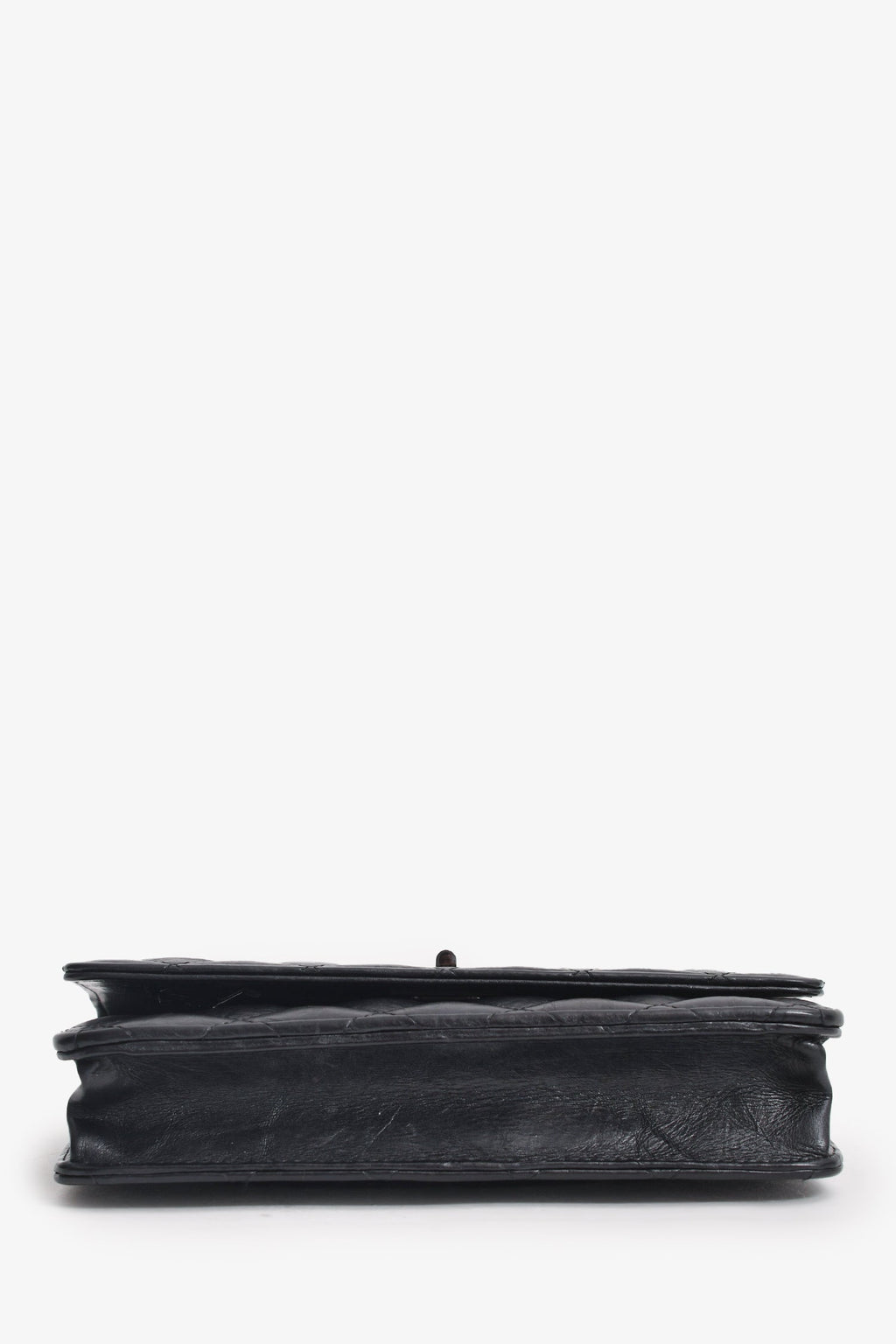 Pre-Loved Chanel™ 2016/17 Black Leather 2.55 Reissue Wallet On Chain