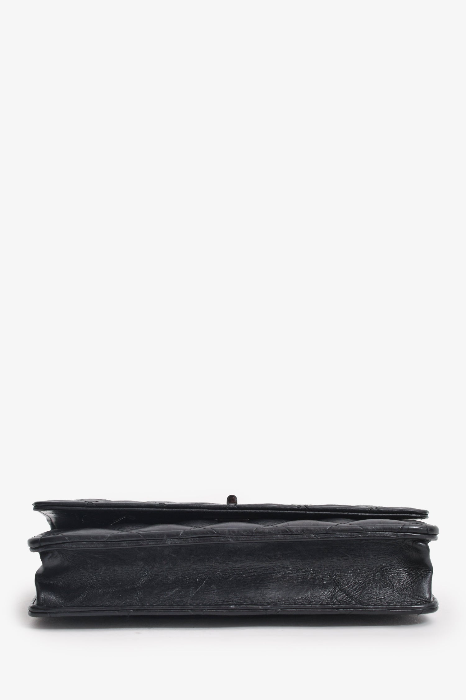 Pre-Loved Chanel™ 2016/17 Black Leather 2.55 Reissue Wallet On Chain