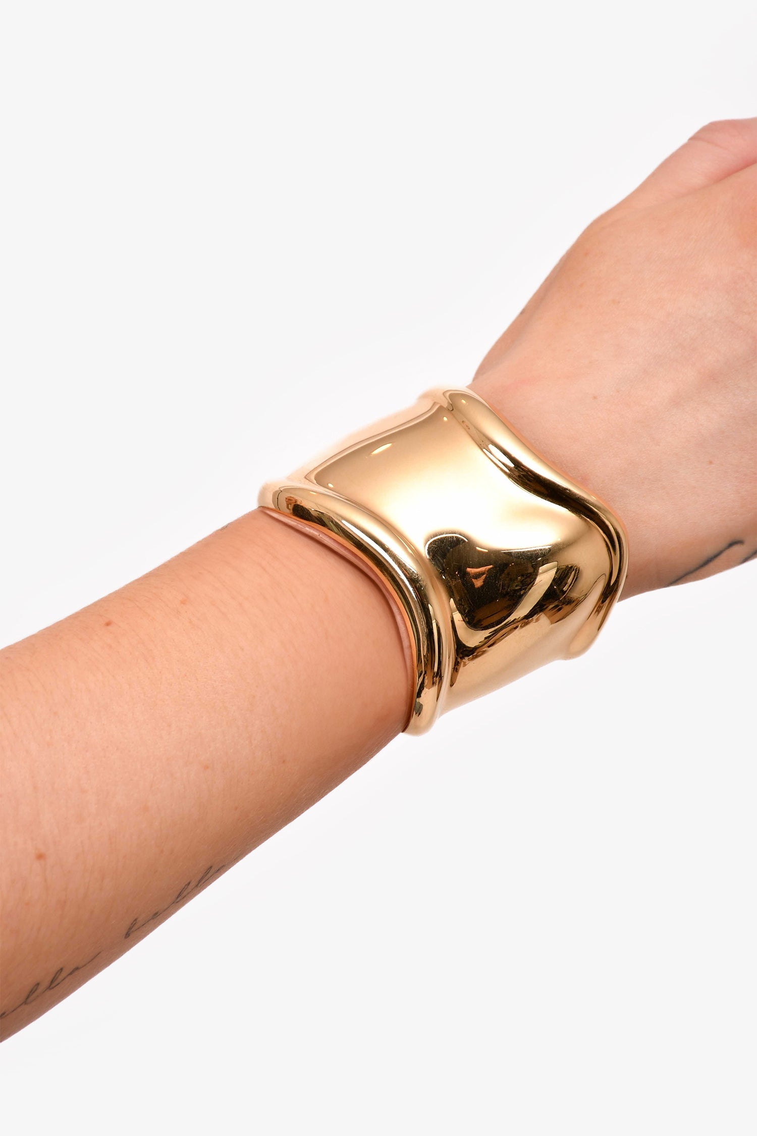 Tiffany & Co. 18K Yellow Gold Elsa Peretti Medium Right Wrist Bone Cuff