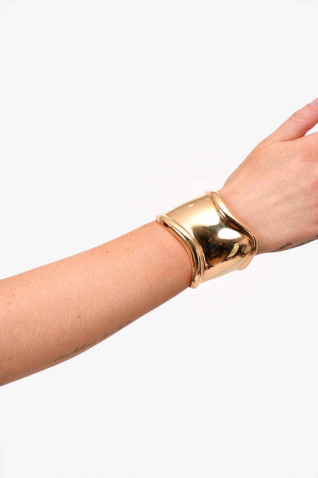 Tiffany & Co. 18K Yellow Gold Elsa Peretti Medium Right Wrist Bone Cuff