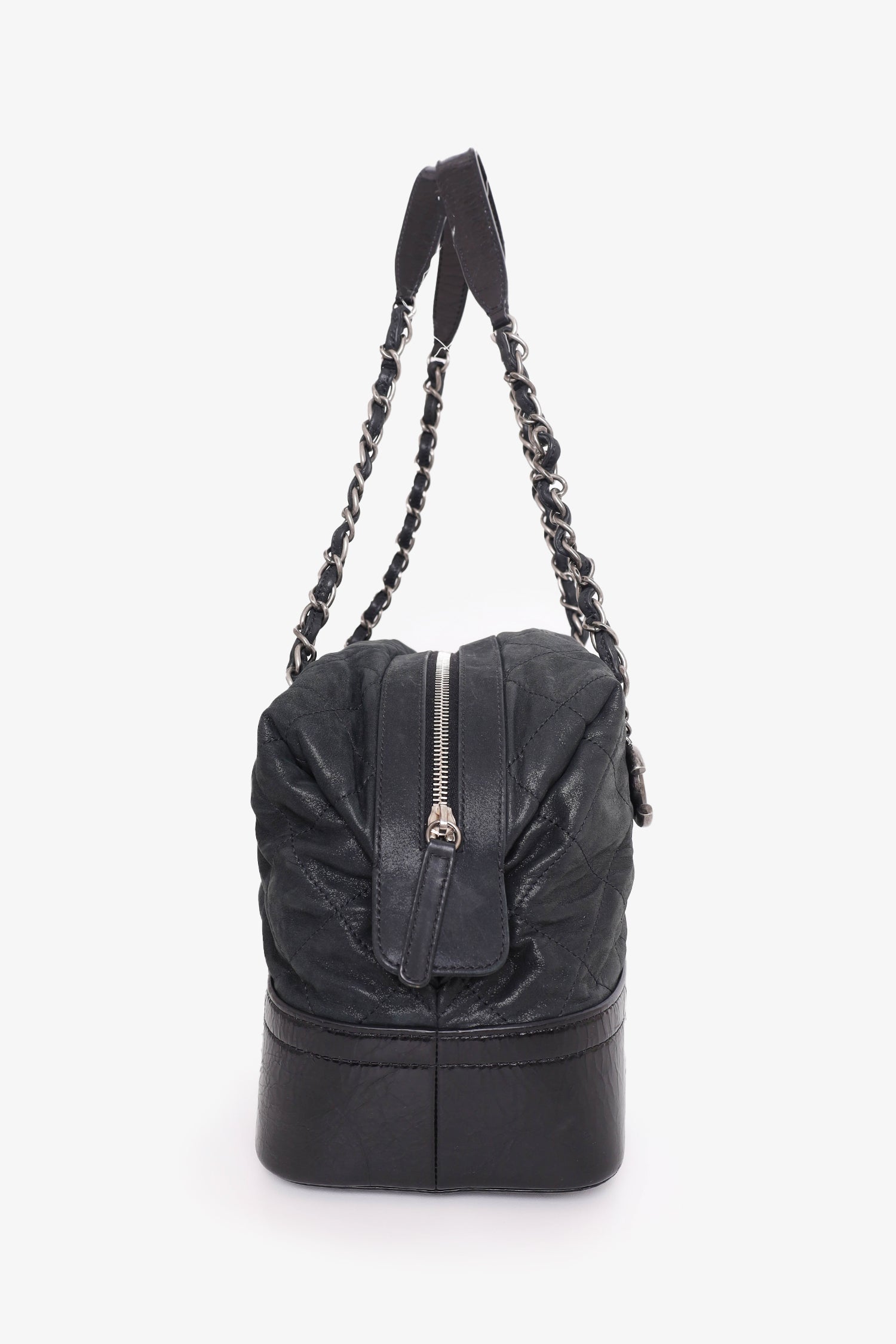 Pre-loved Chanel™ 2011 Black Leather Quilted Vip Tote