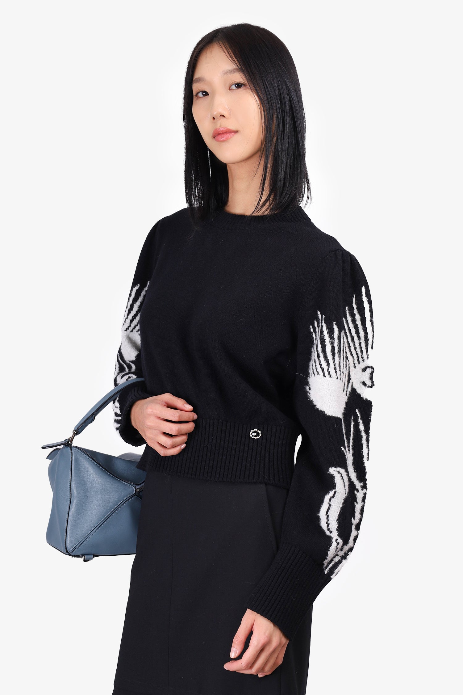 Pre-Loved Chanel™ Black Cashmere Le Chateau des Dames Sweater Size 42