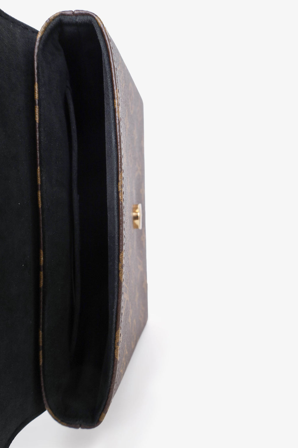 Louis Vuitton 2022 Black/Monogram Locky BB with Strap