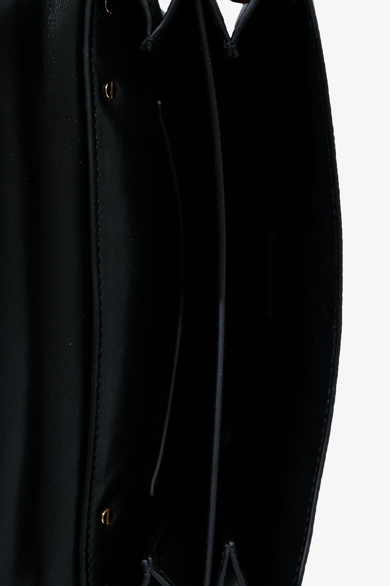 Bottega Veneta Black Grained Leather Mount Envelope Chain Small Crossbody Bag