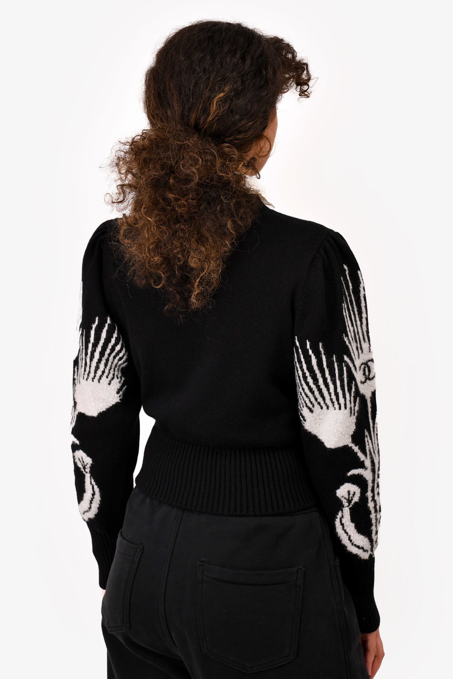 Pre-Loved Chanel™ 2021 Black Cashmere 'Le Château des Dames Sweater' Size 36