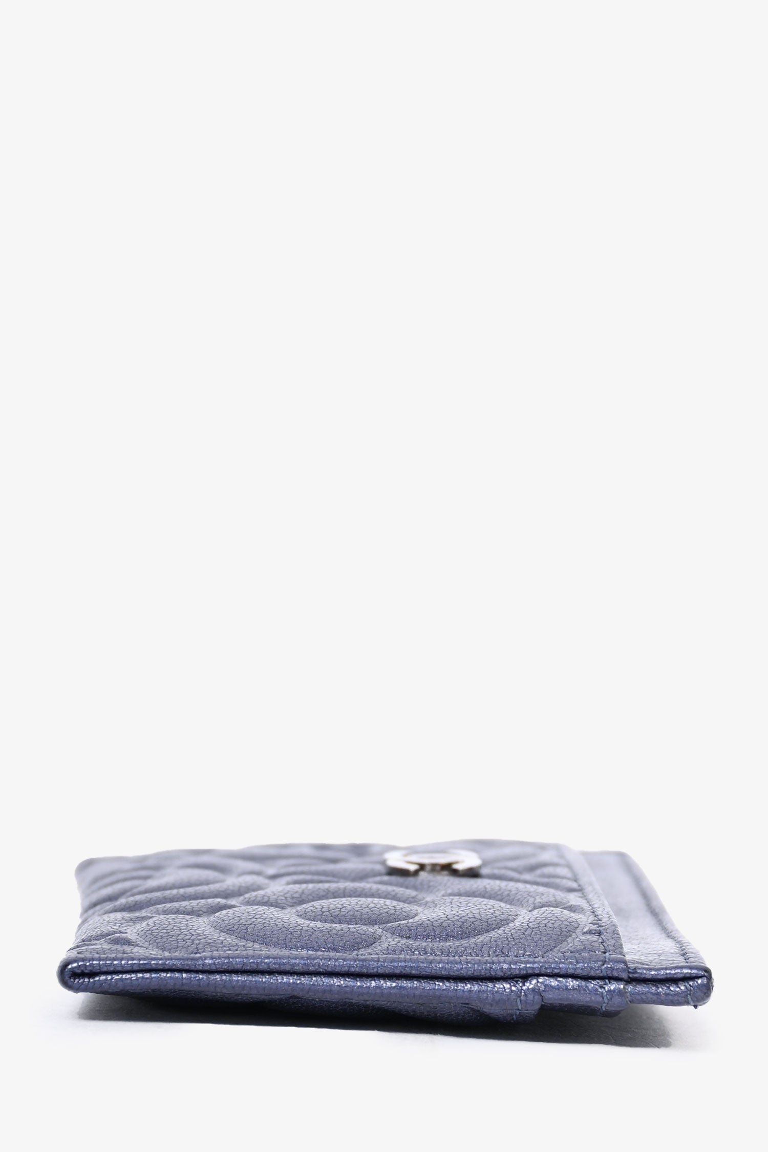 Pre-Loved Chanel™ 2019-20 Purple Leather CC Camelia  Holder