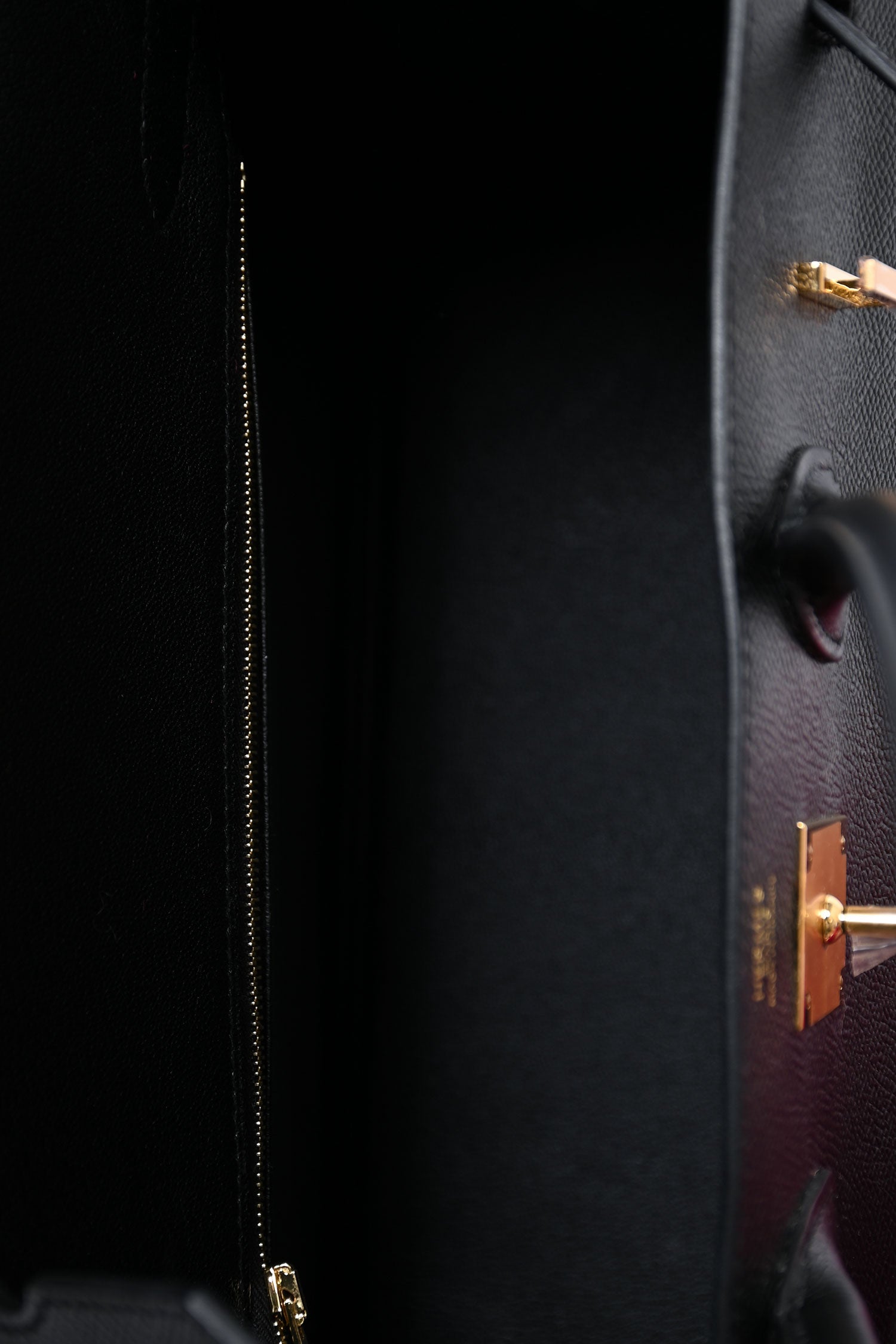 Hermès 2020 Black Epsom Leather Retourne Birkin 30 GHW