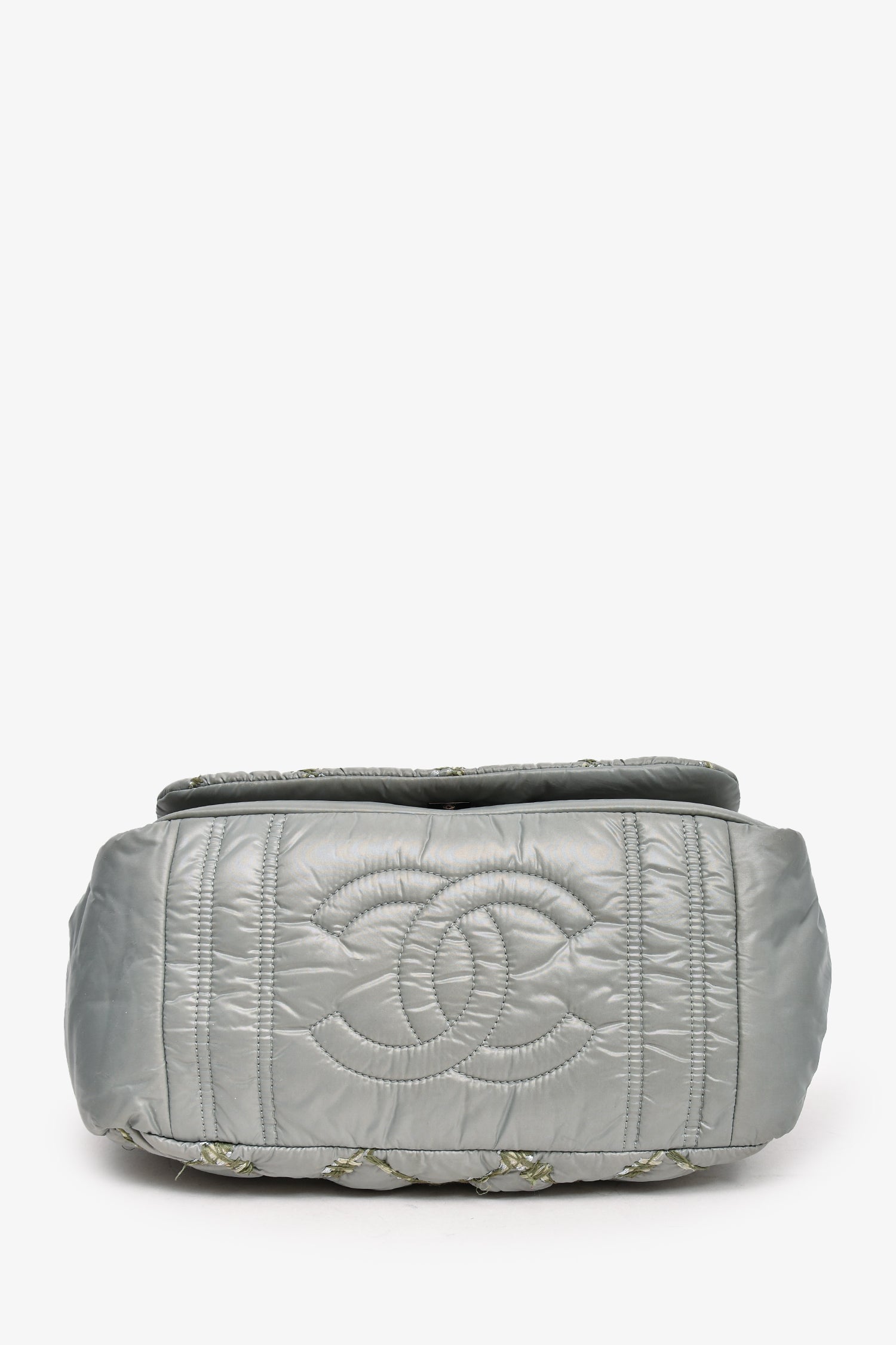 Pre-Loved Chanel™ 2011 Pale Green Nylon Paris-Byzance 'Tweed on Stitch' Bubble Flap Shoulder Bag