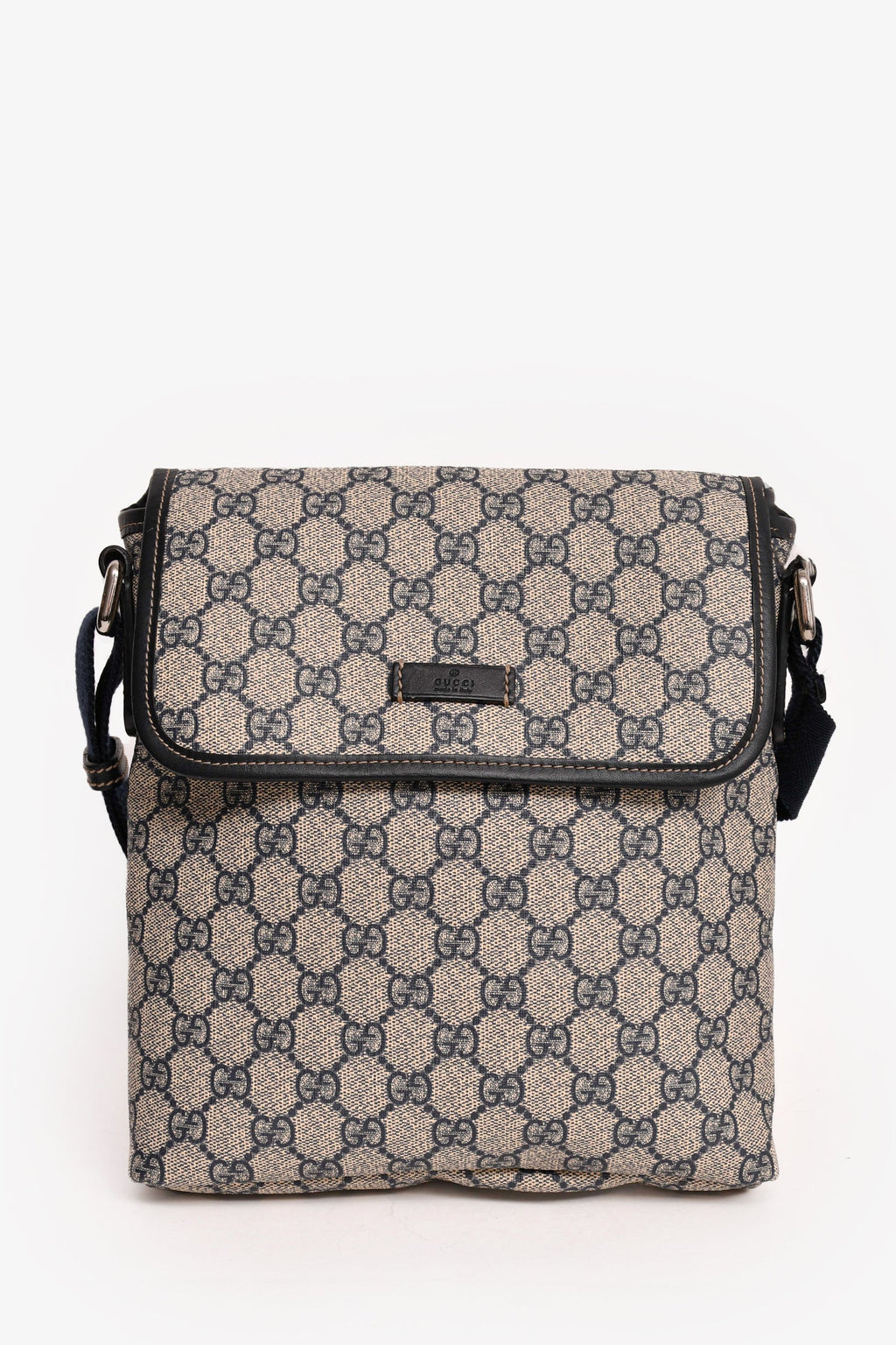 Gucci Cream/Navy GG Supreme Messenger Bag