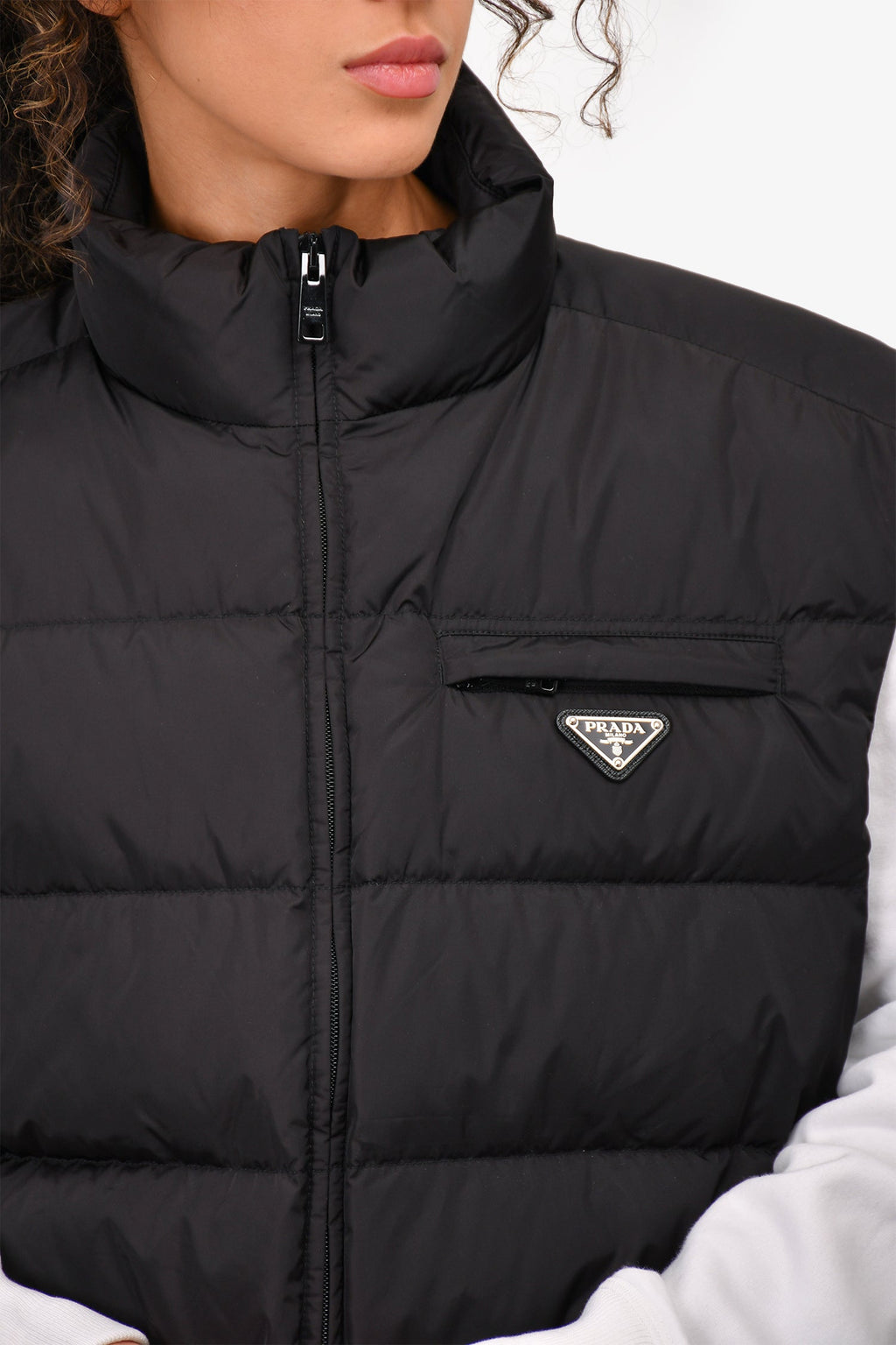 Prada 2022 Black Padded Re-Nylon Logo Vest Size 54 Mens