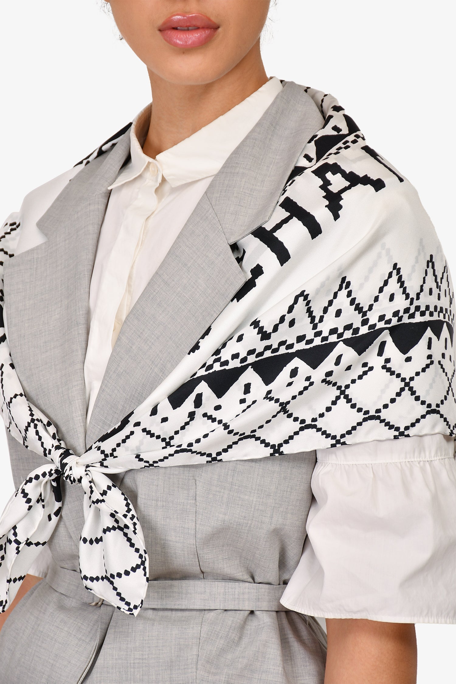 Pre-Loved Chanel™ 2018 Black/White Pixel Doodle Scarf