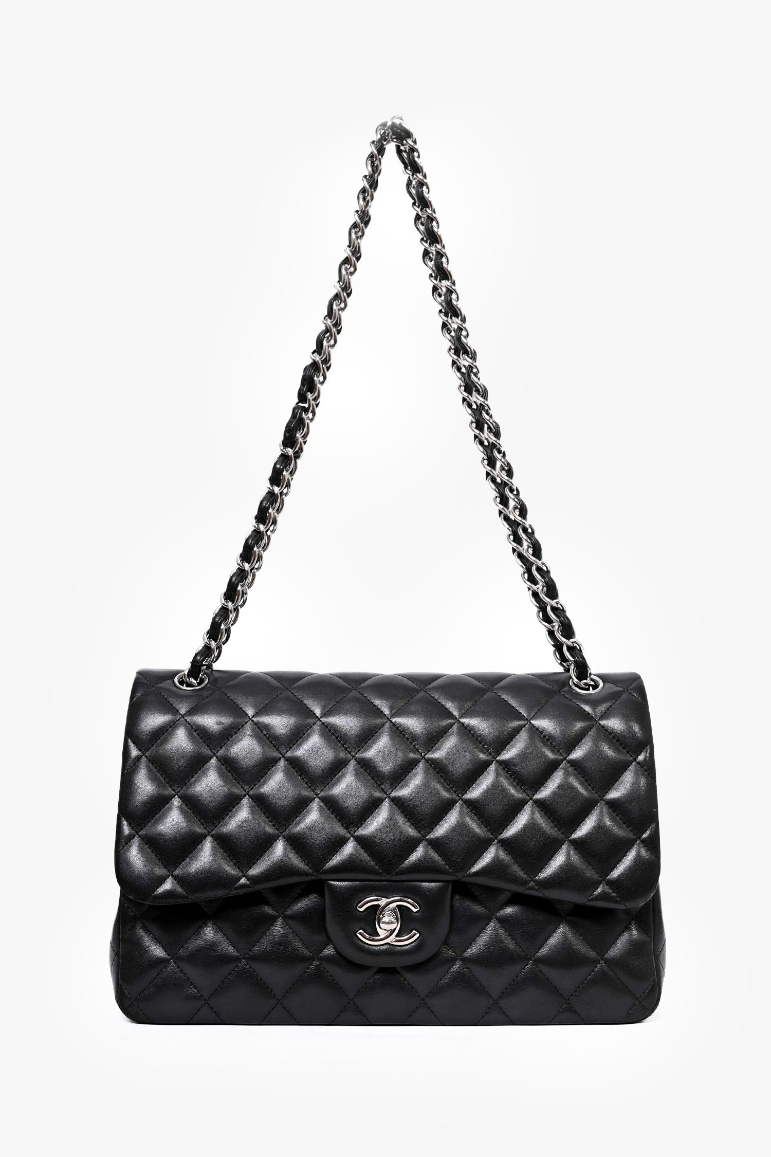 Pre-Loved Chanel™ 2016/17 Lambskin Jumbo Double Flap (As Is)