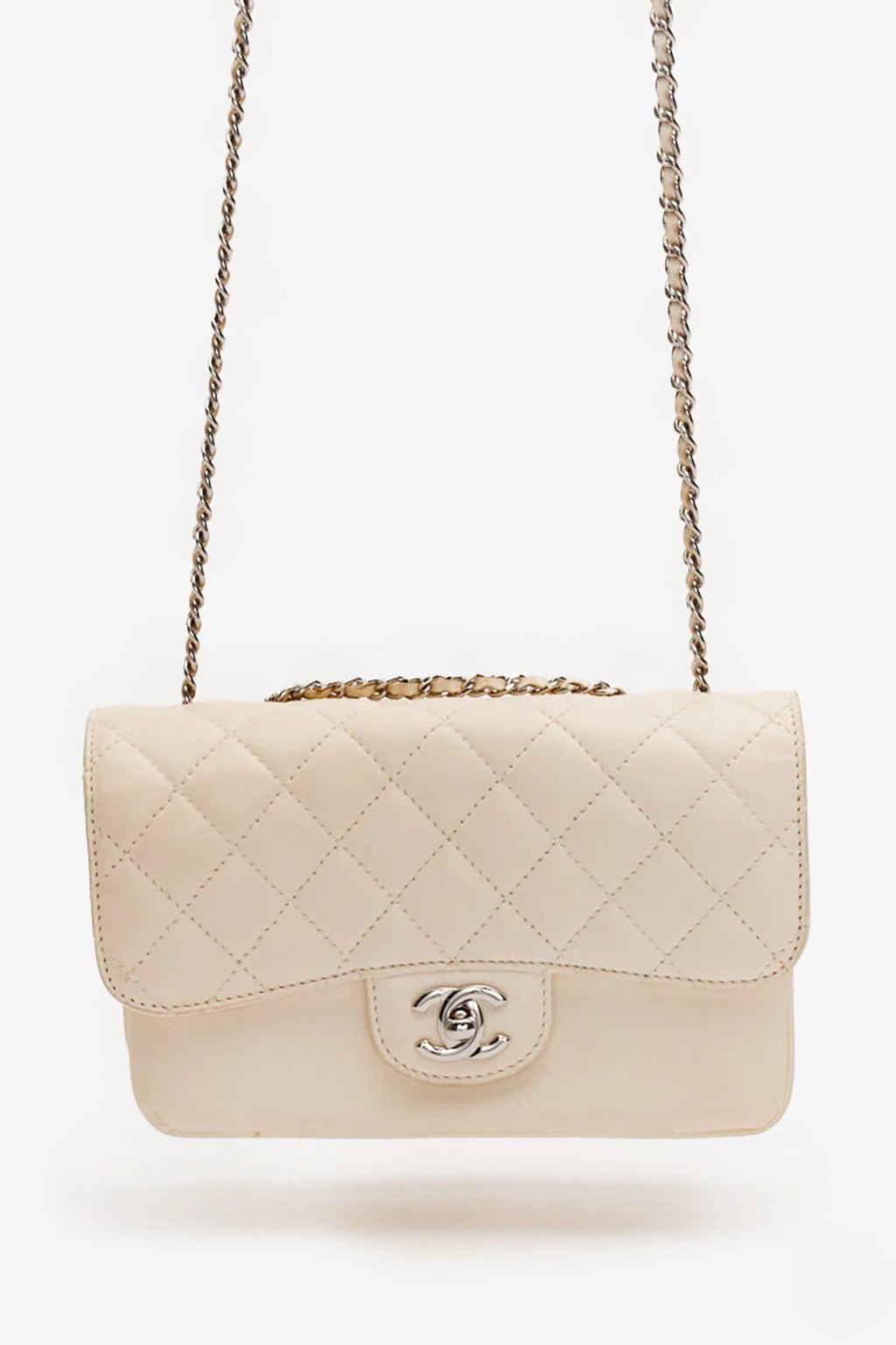 Pre-Loved Chanel™ Cream Lambskin Timeless Bag