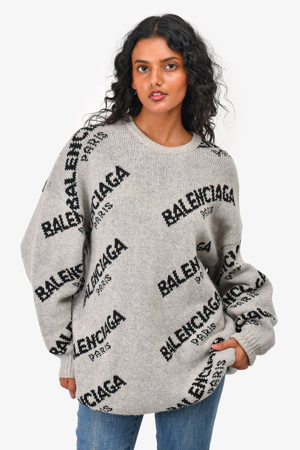 Balenciaga 2017 Grey/Black Logo Print Virgin Wool/Camel Sweater Size 36