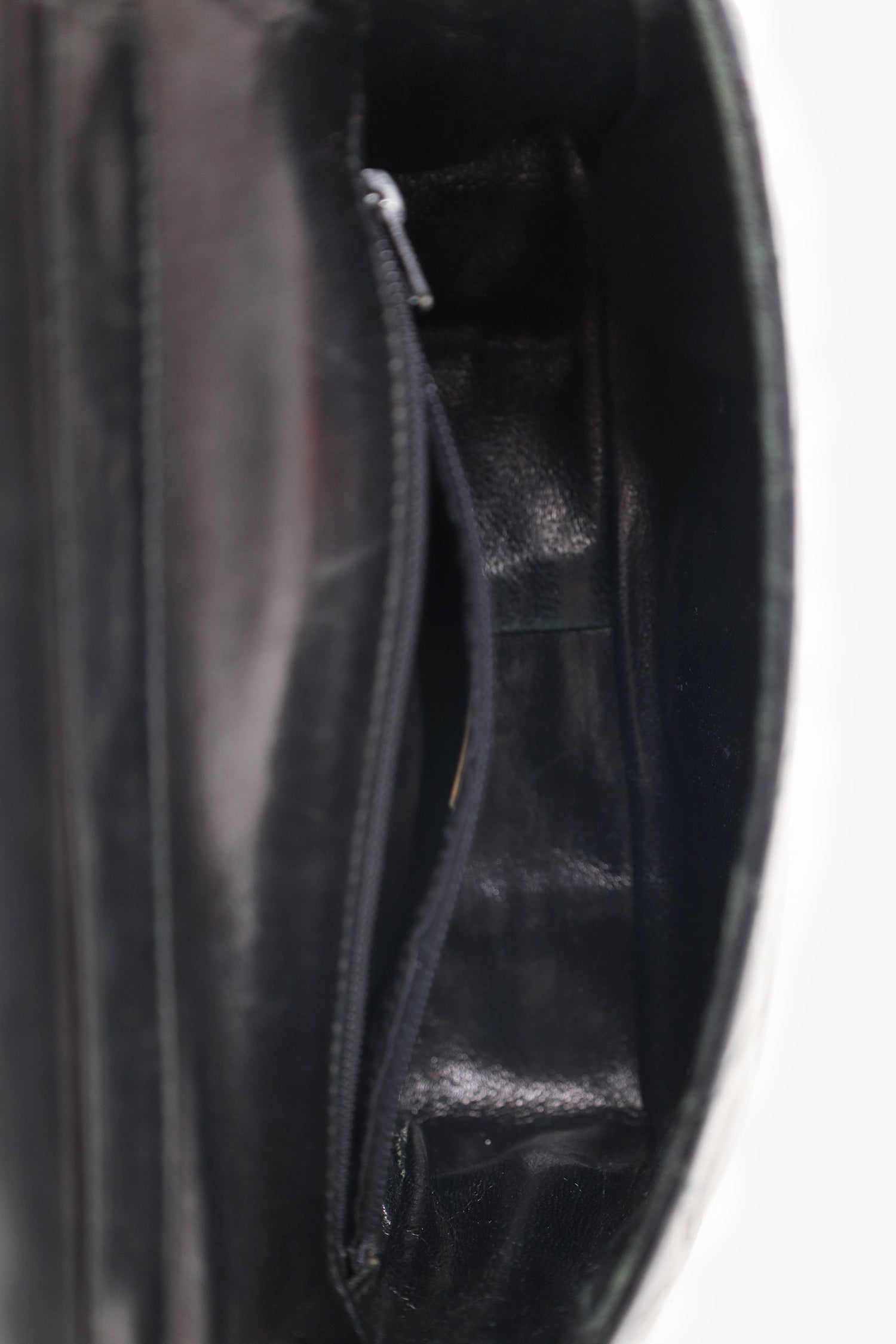Pre-Loved Chanel™  1986-88 Black Quilted Lambskin CC Tassel Flap Bag