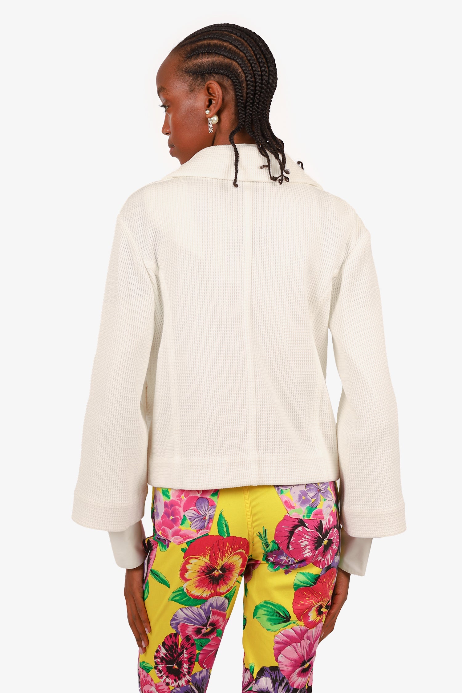 Pre-loved Chanel™  White Waffle Chain Round CC Double Breasted Jacket Size 34