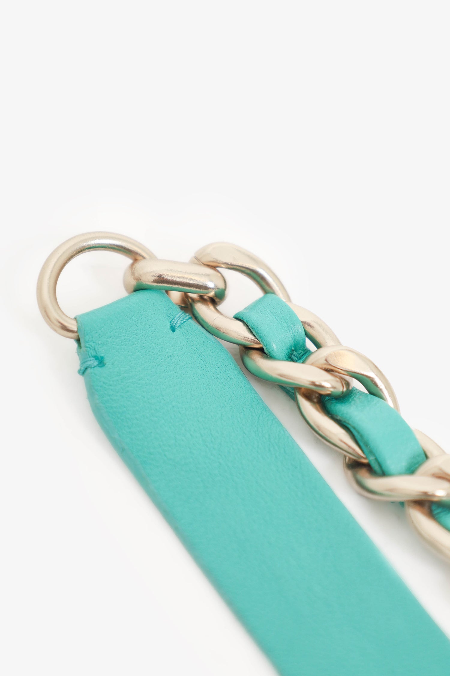 Pre-Loved Chanel™ Blue Leather Bow Chain-Link Belt
